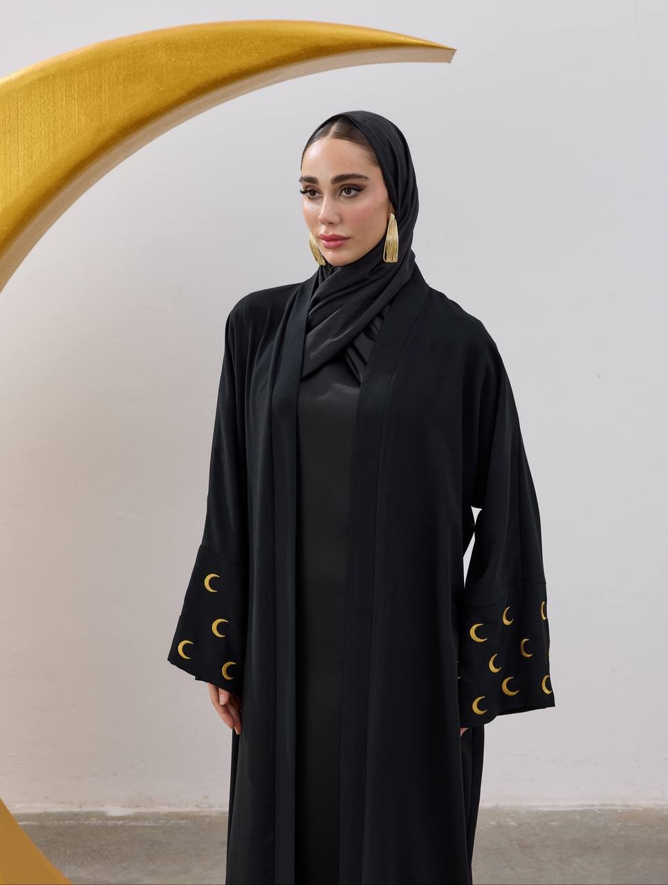 CREP KUMAŞ TASARIM UZUN ABAYA KİMONO  - Siyah