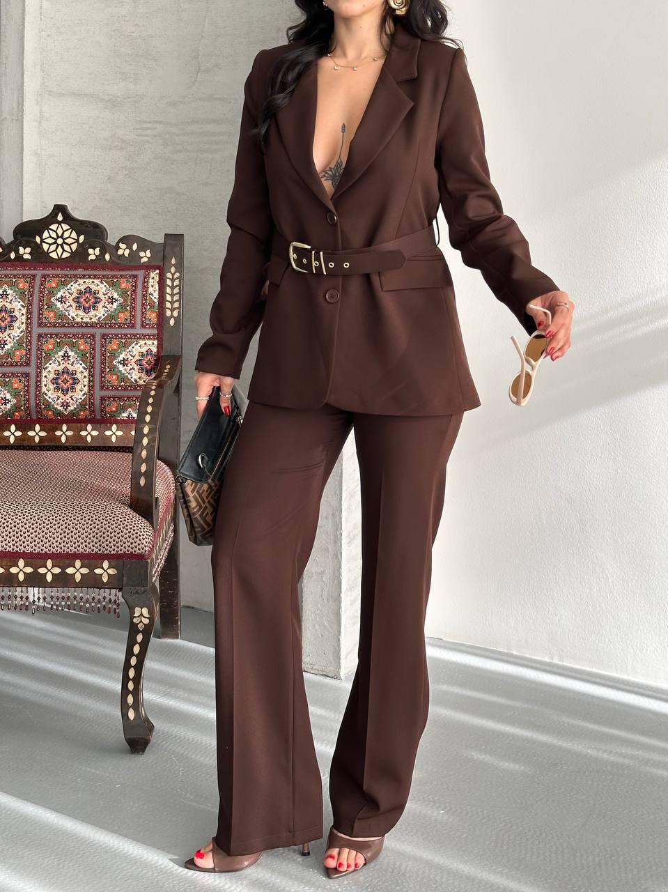 Kadın  Kemerli Blazer Ceket Pantolon Takım - kahverengi