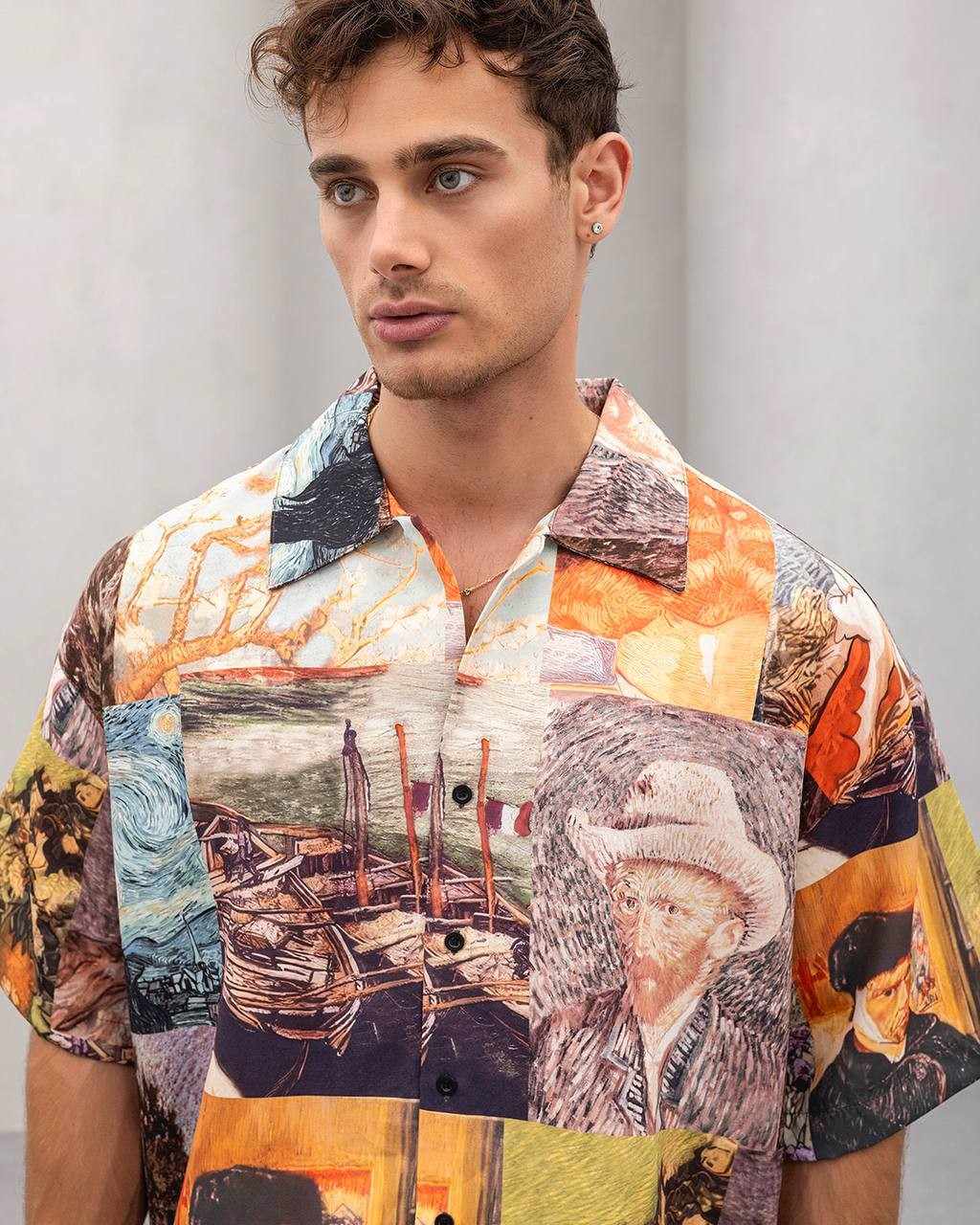 Erkek Oversize Desenli Kısa Kollu Gömlek – Sanatsal Print