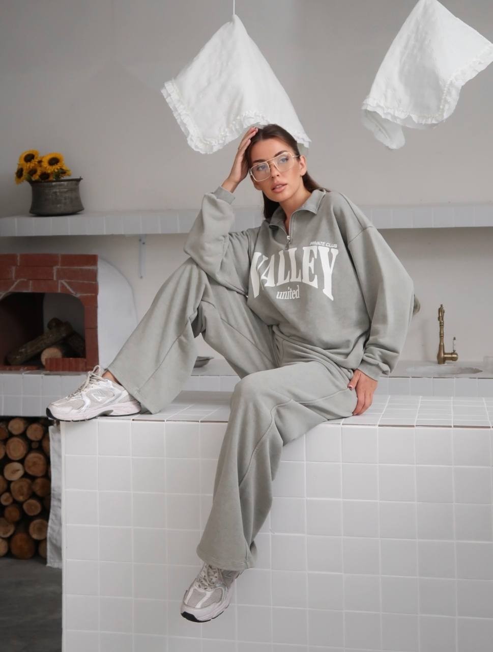  Baskılı Oversize Eşofman Takımı – Fermuarlı Yarım Yaka - Taş rengi