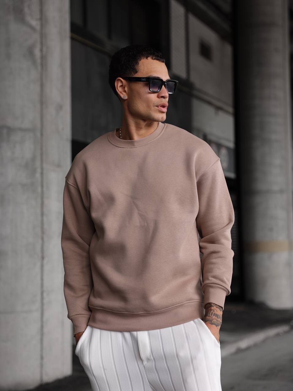 Erkek Oversize  Sweatshirt – Günlük ve Spor Stil - krem