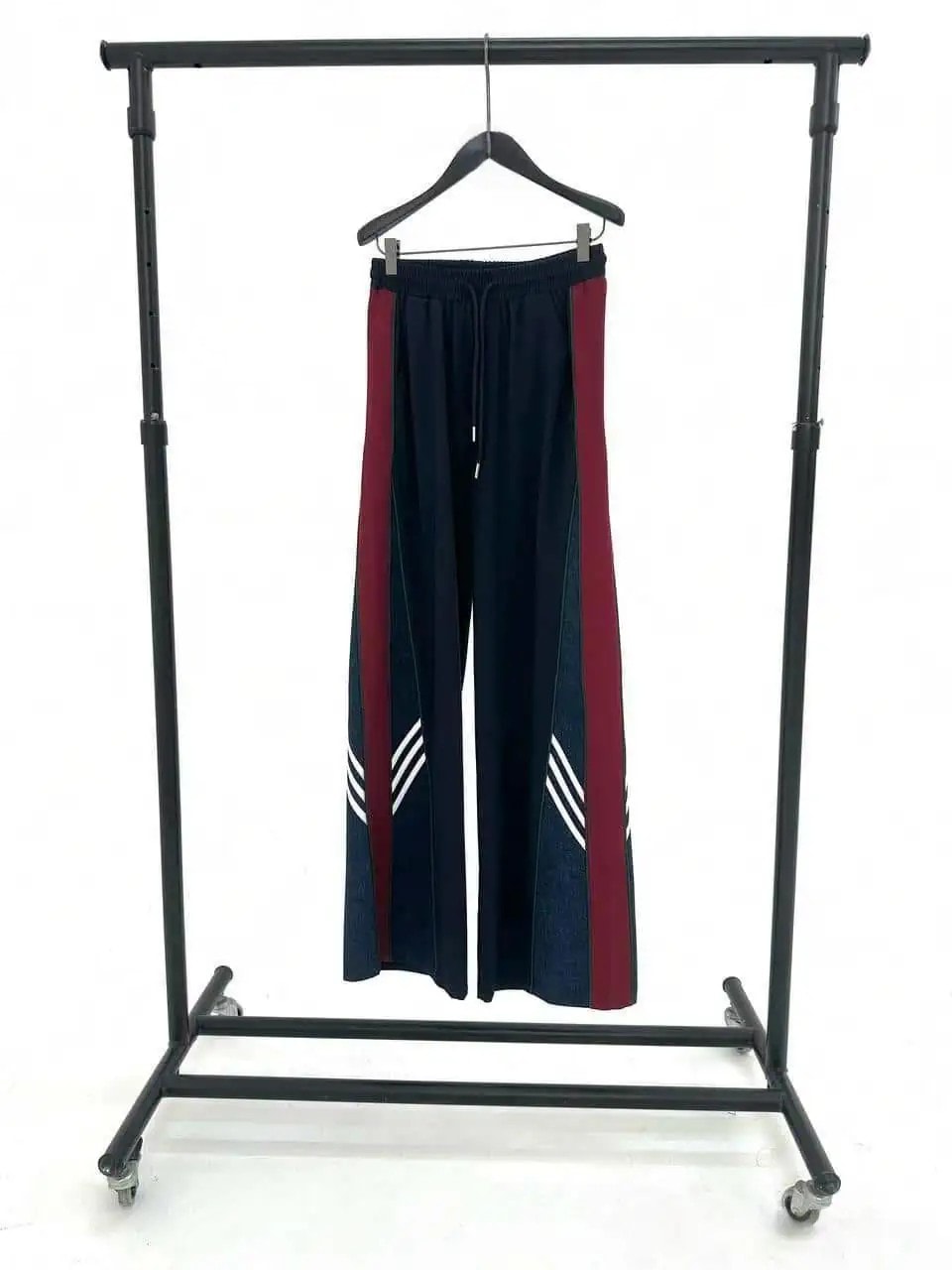 Spor Çizgi Detaylı Kahverengi Geniş Paça Pantolon – Denim Yan Şeritli - lacivert
