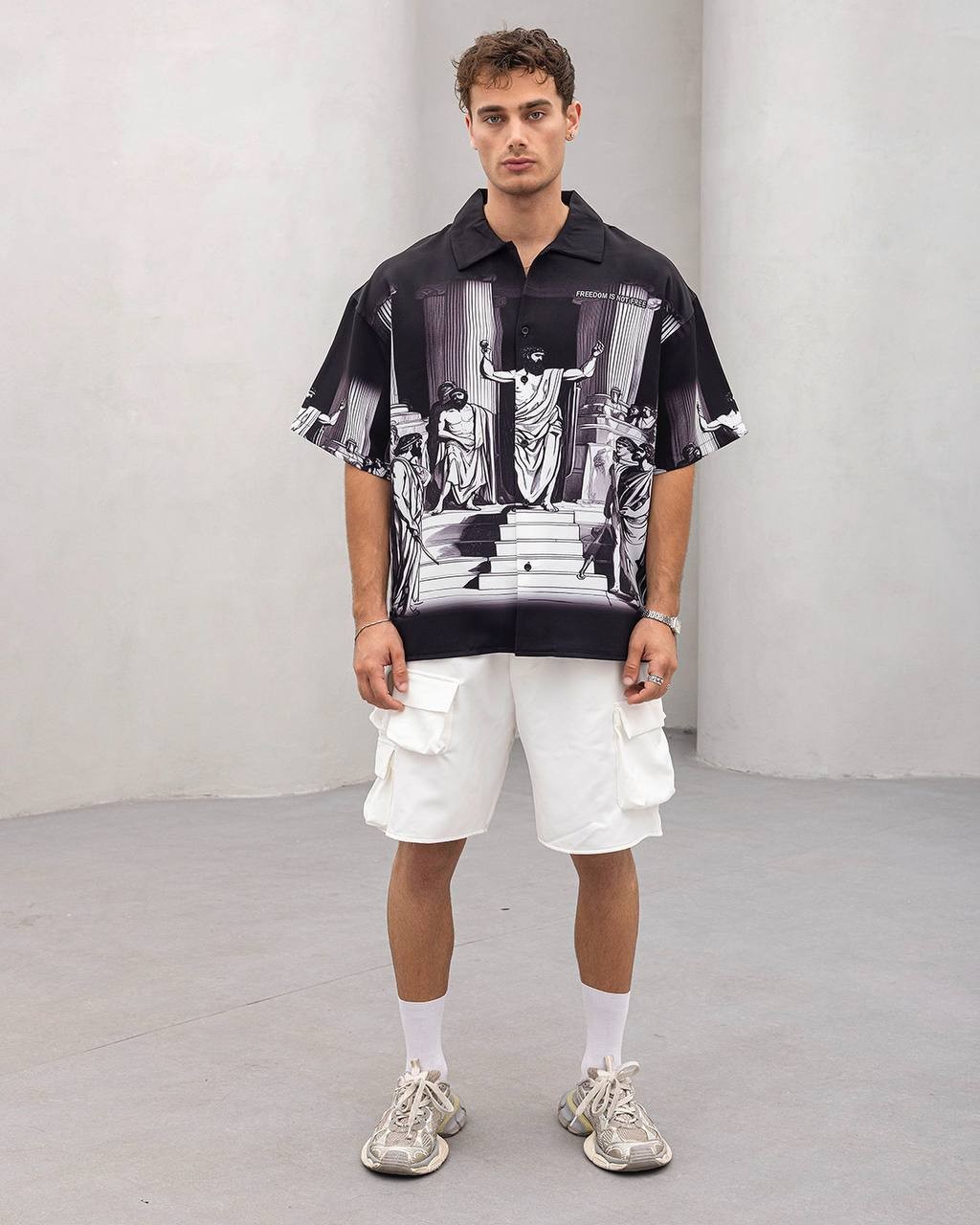 Erkek Oversize Kısa Kollu Desenli Gömlek – Antik Yunan Temalı Print