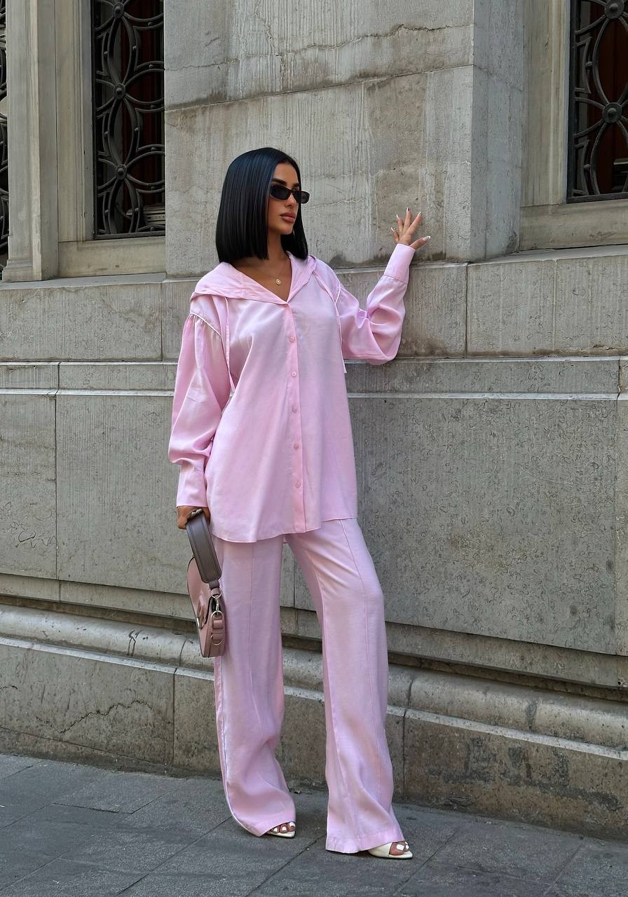 Hodii Model Kapüşonlu Parlak Kumaş İkili Takım – Oversize Gömlek & Bol Paça Pantolon