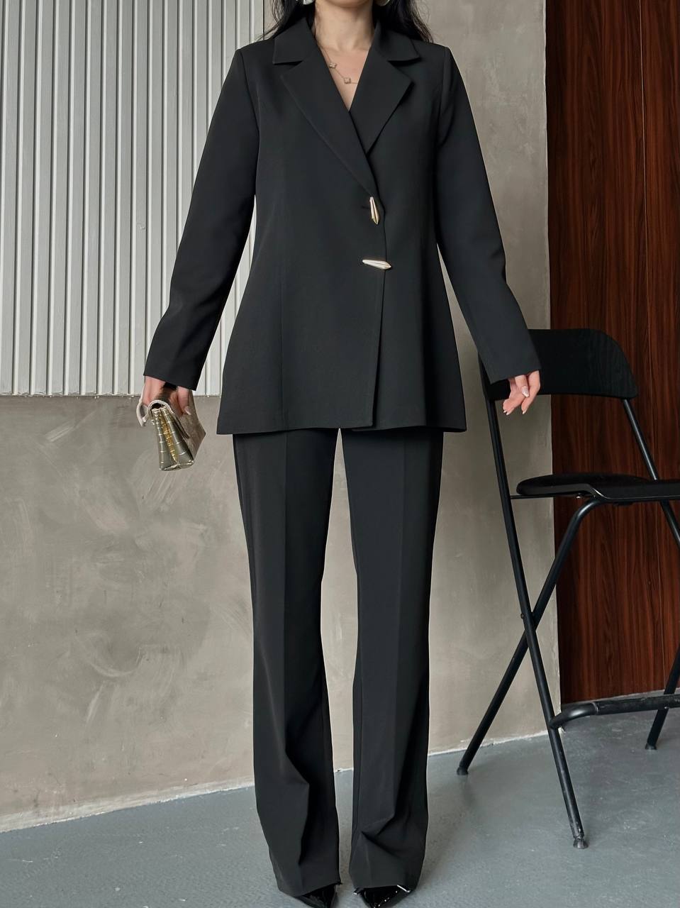 Aksesuar Detaylı Kuşaklı Blazer Takım – Kadın Ceket Pantolon - Siyah