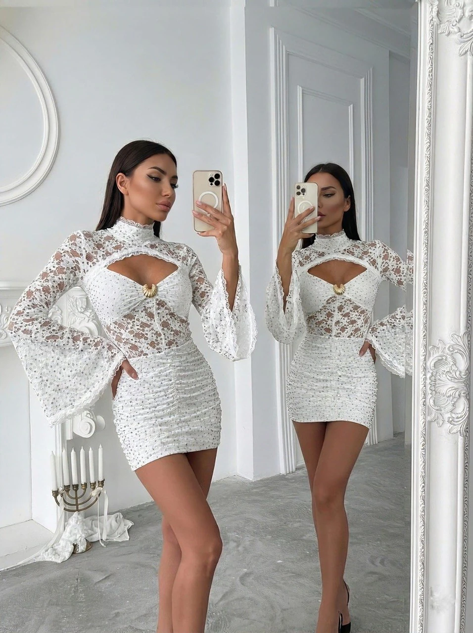 Işıltılı Transparan Detaylı Çan Kollu Mini Elbise – Özel Gün & Gece Kombinleri İçin - Beyaz