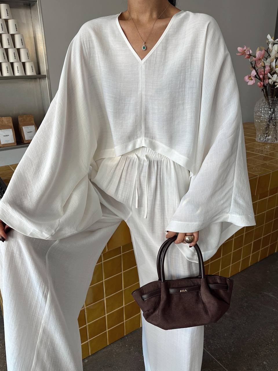  Oversize Crop Bluz ve Geniş Paça Pantolon Takım – Kadın İkili Takım