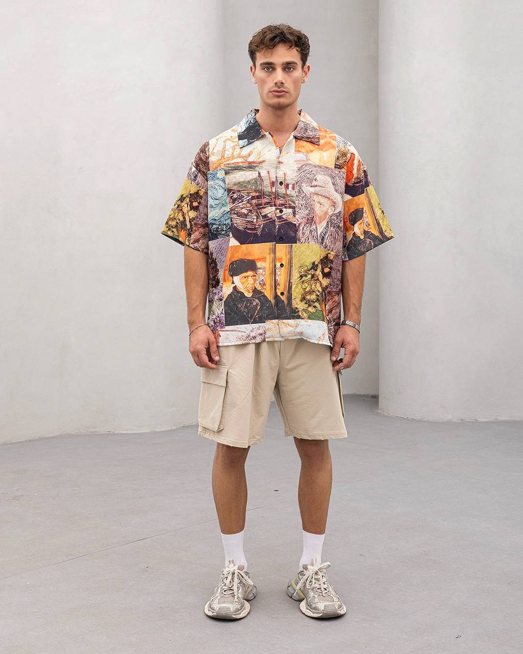 Erkek Oversize Desenli Kısa Kollu Gömlek – Sanatsal Print