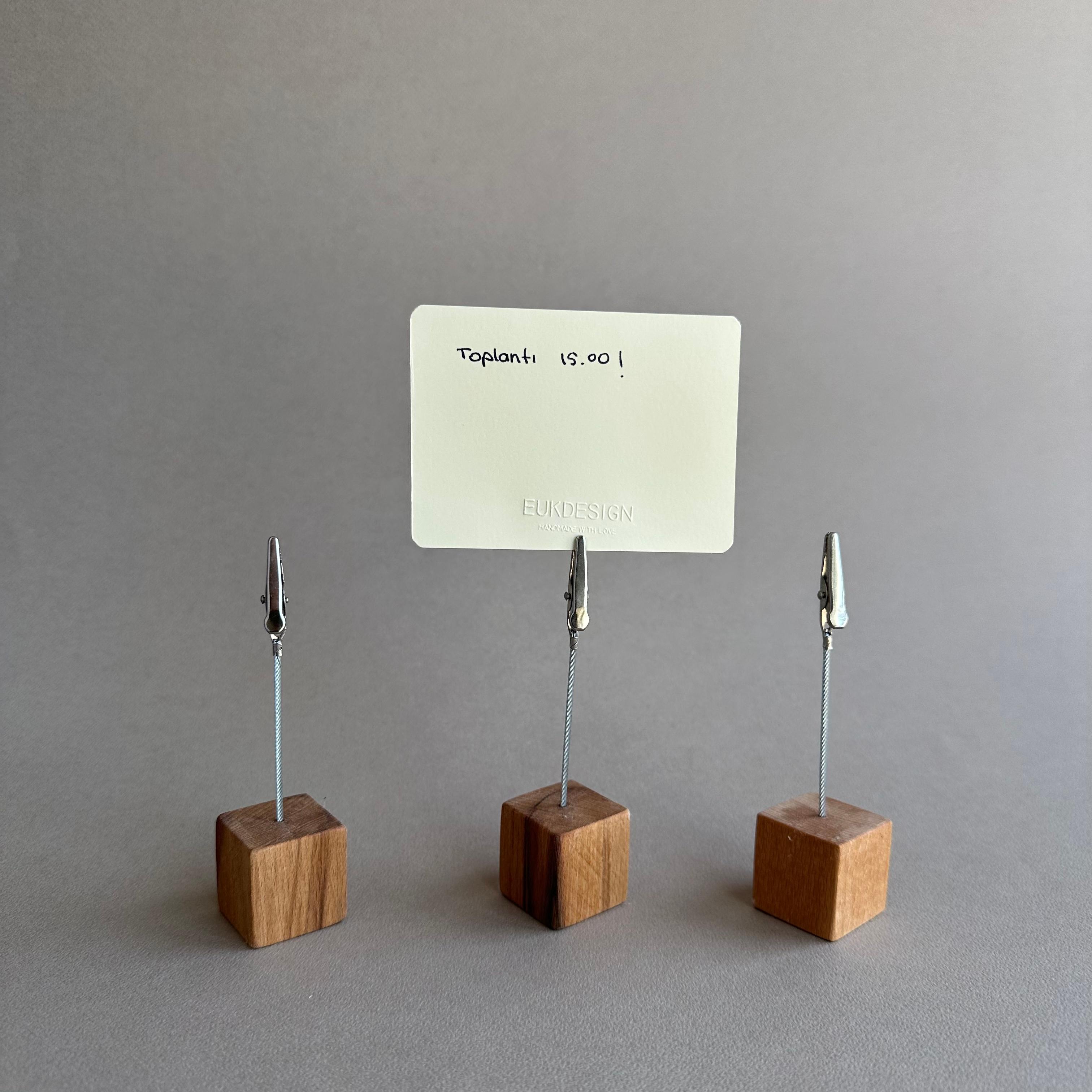 Basic Masaüstü Kart Tutucu - Ahşap
