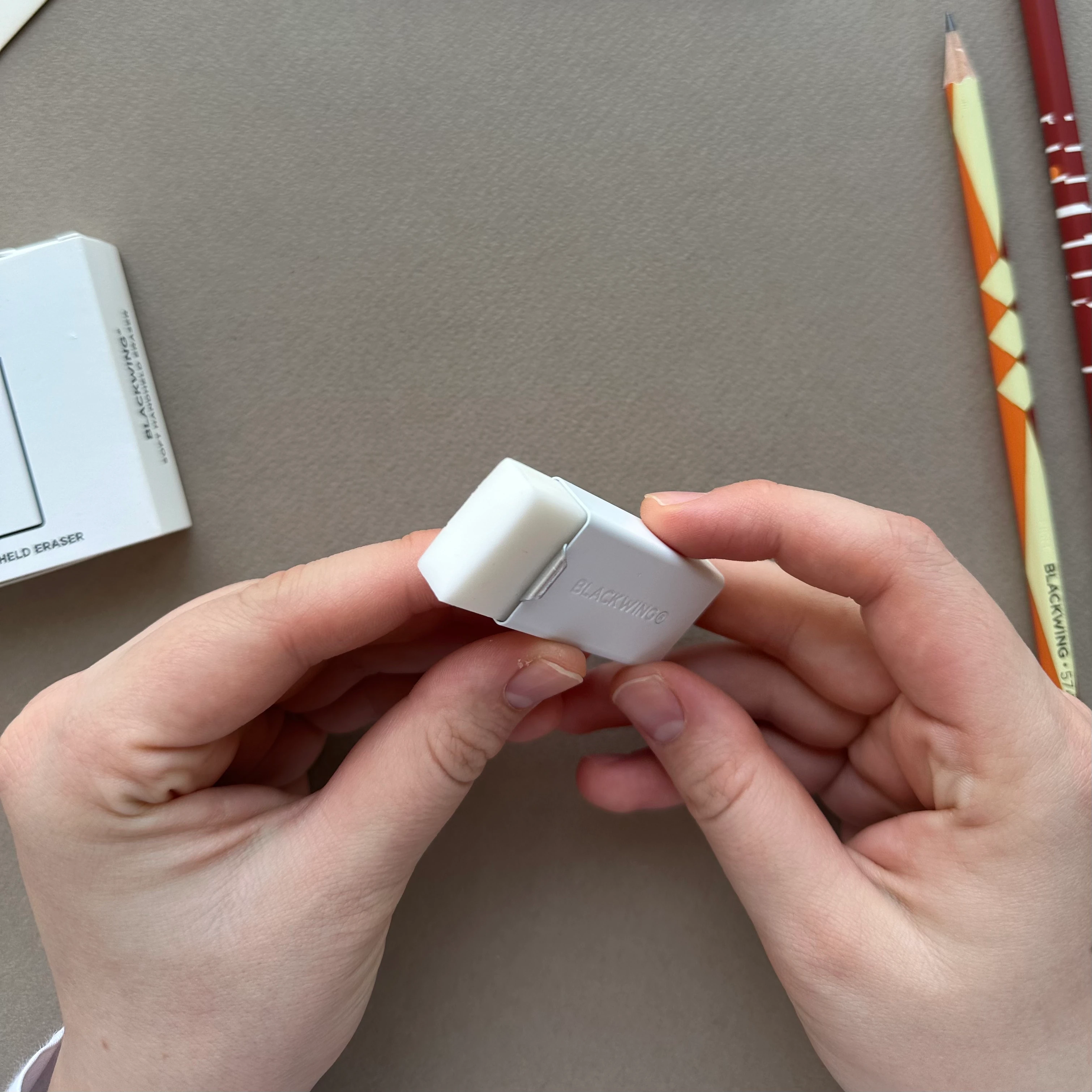 Blackwing Soft Handheld Eraser - Holder Silgi