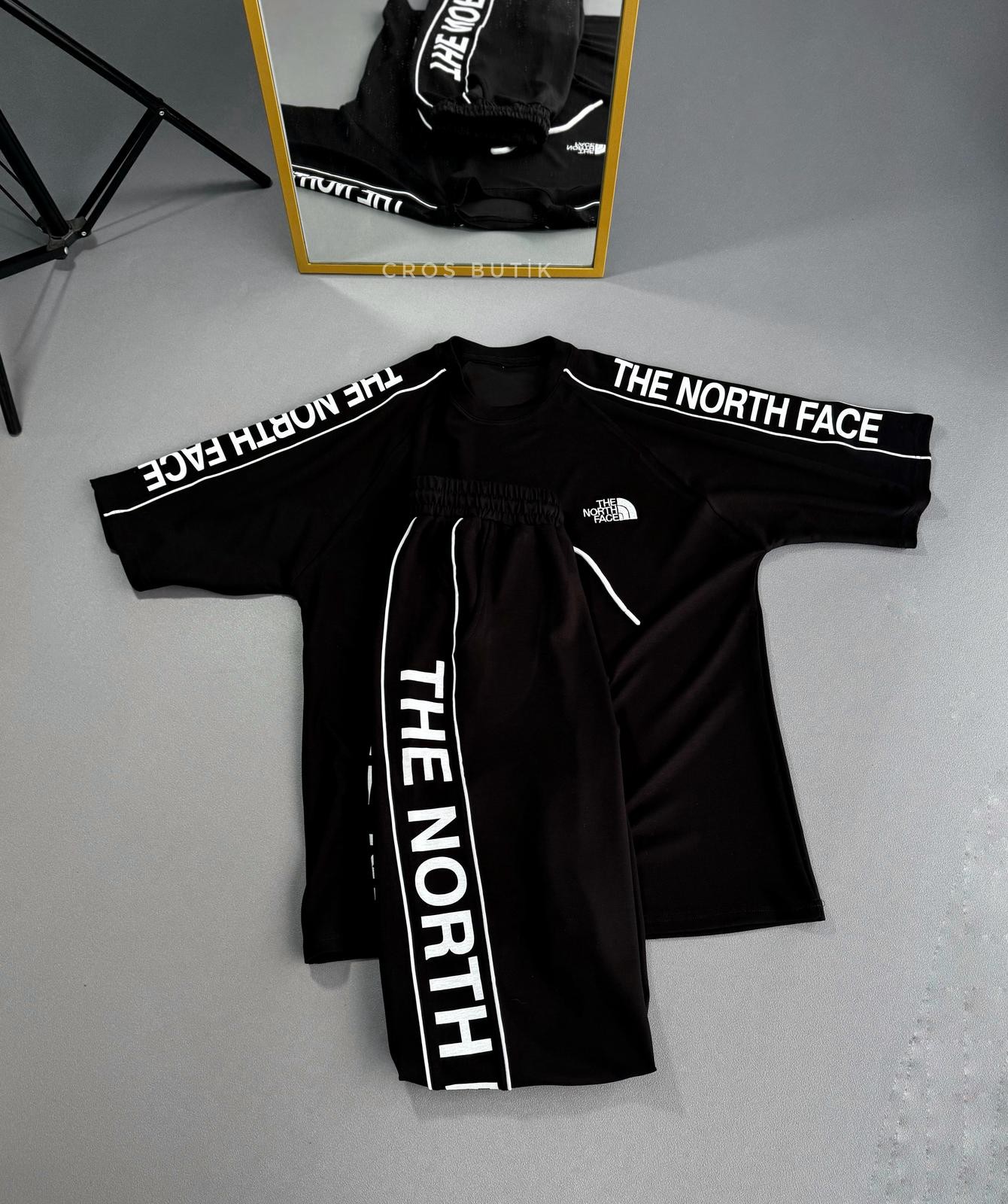 TNF Eşofman Takımı