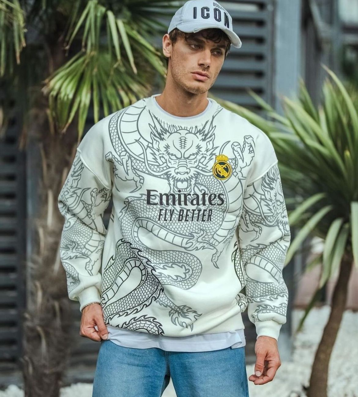 Emirates Ejderha Baskı Sweatshirt - Beyaz