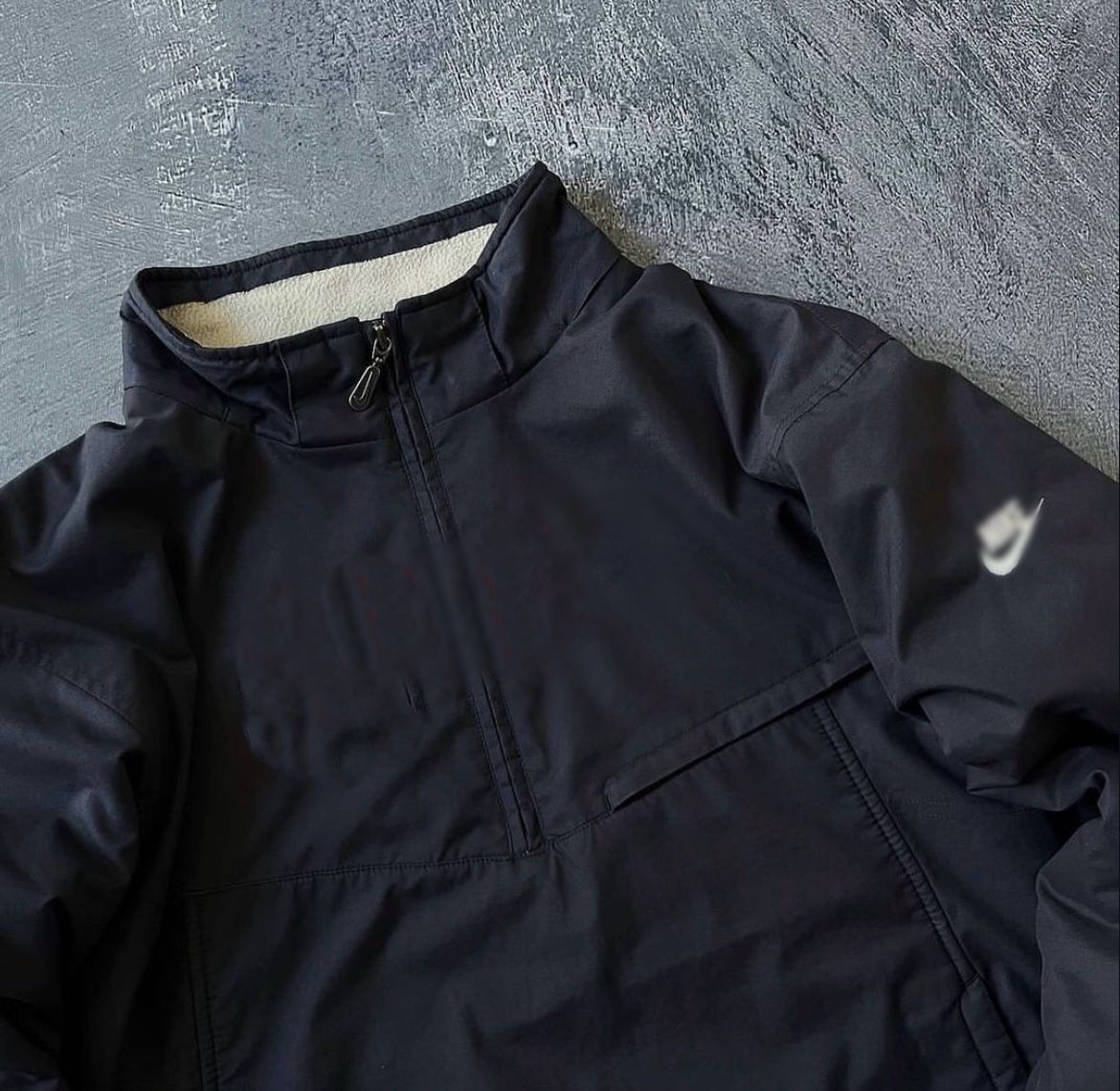 Çift Taraflı Logolu Sweat