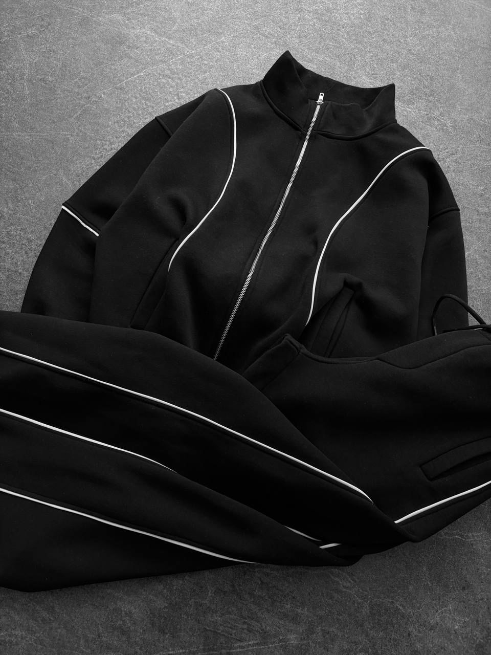 SİYAH BEYAZ BİYELİ RETRO TAKIM 