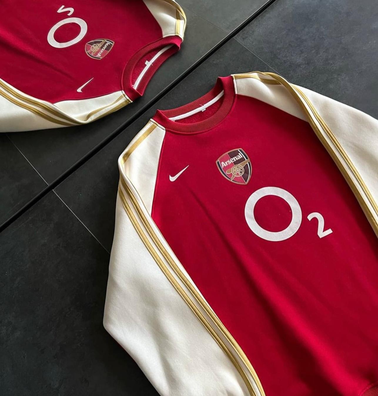 O2 Arsenal Sweat