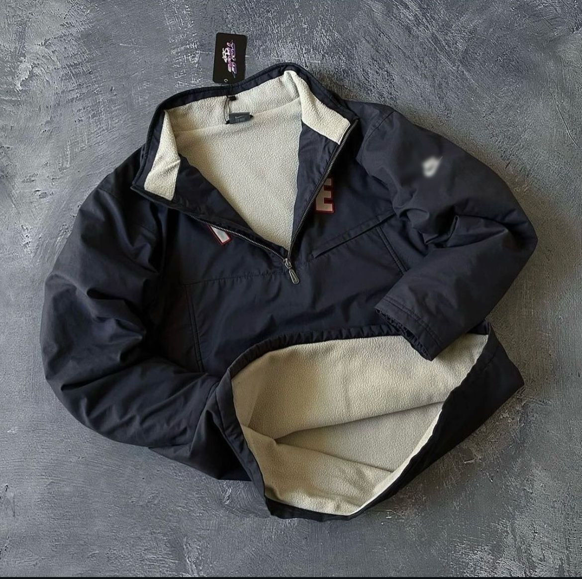 Çift Taraflı Logolu Sweat