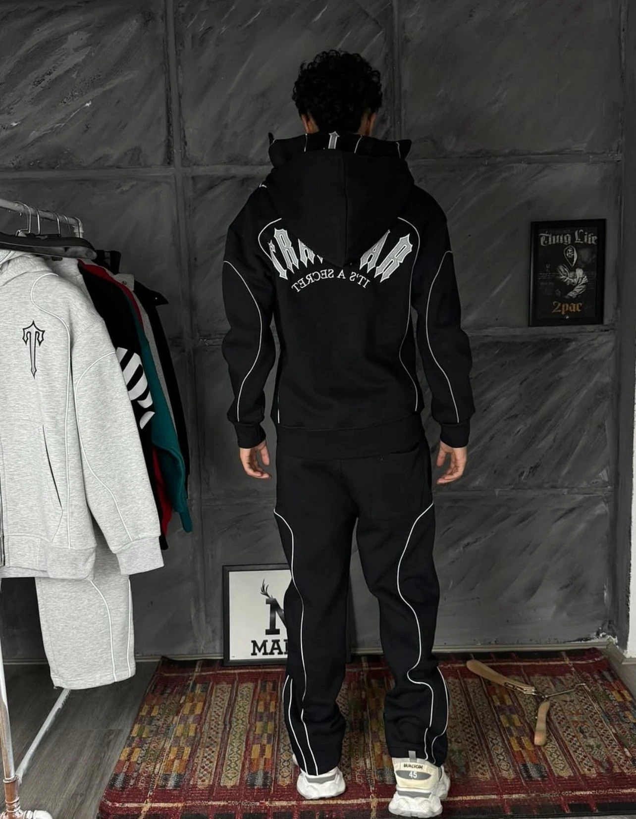 Siyah Biyeli Trapstar Eşofman Takımı