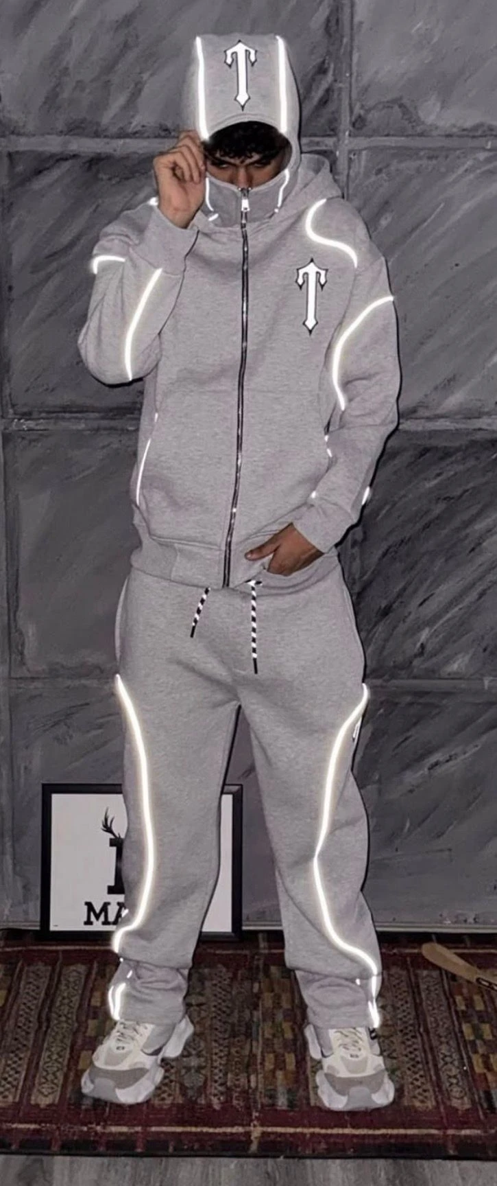 Gri Biyeli Trapstar Eşofman Takımı
