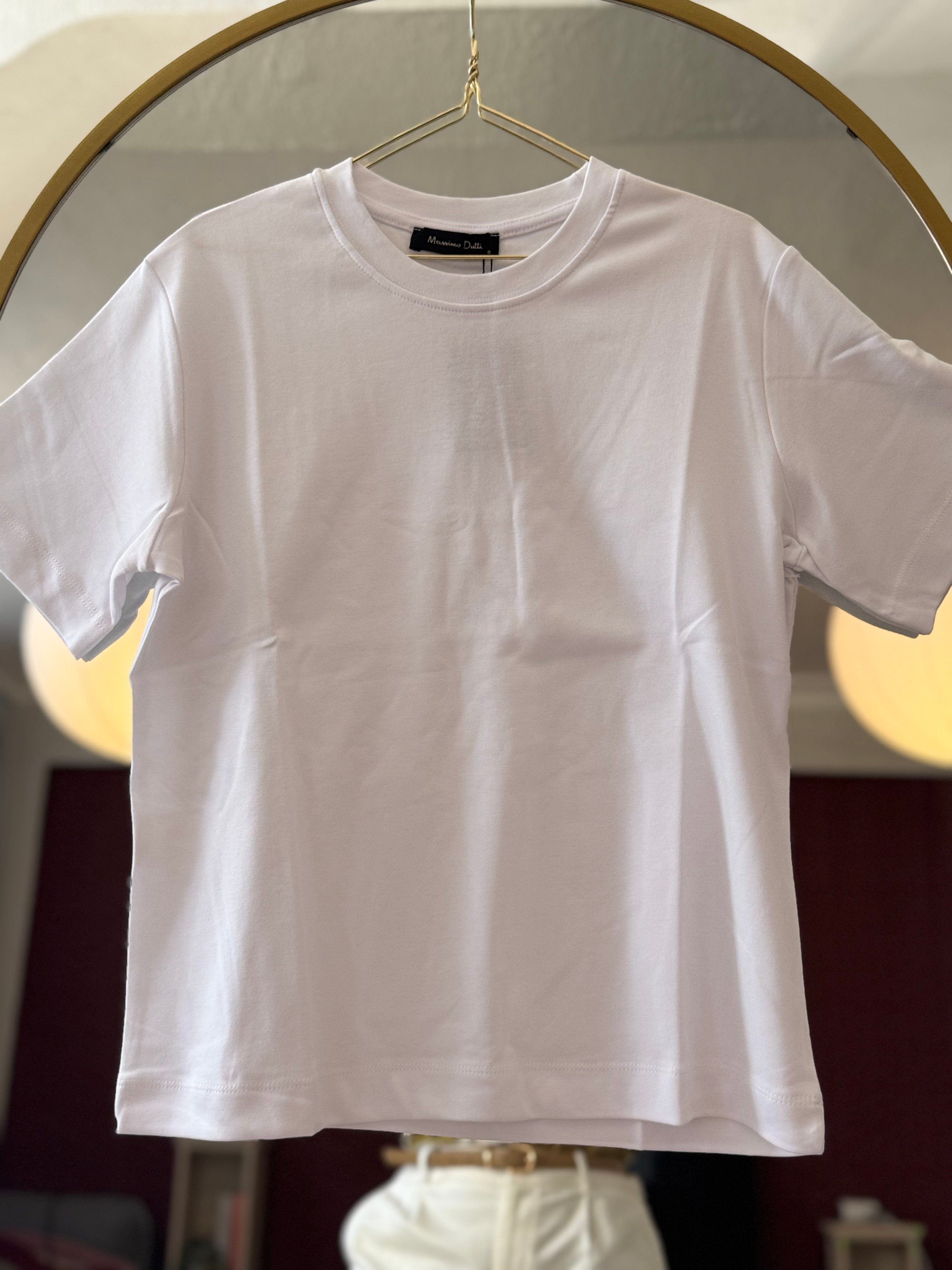 Marka Model Beyaz T-shirt
