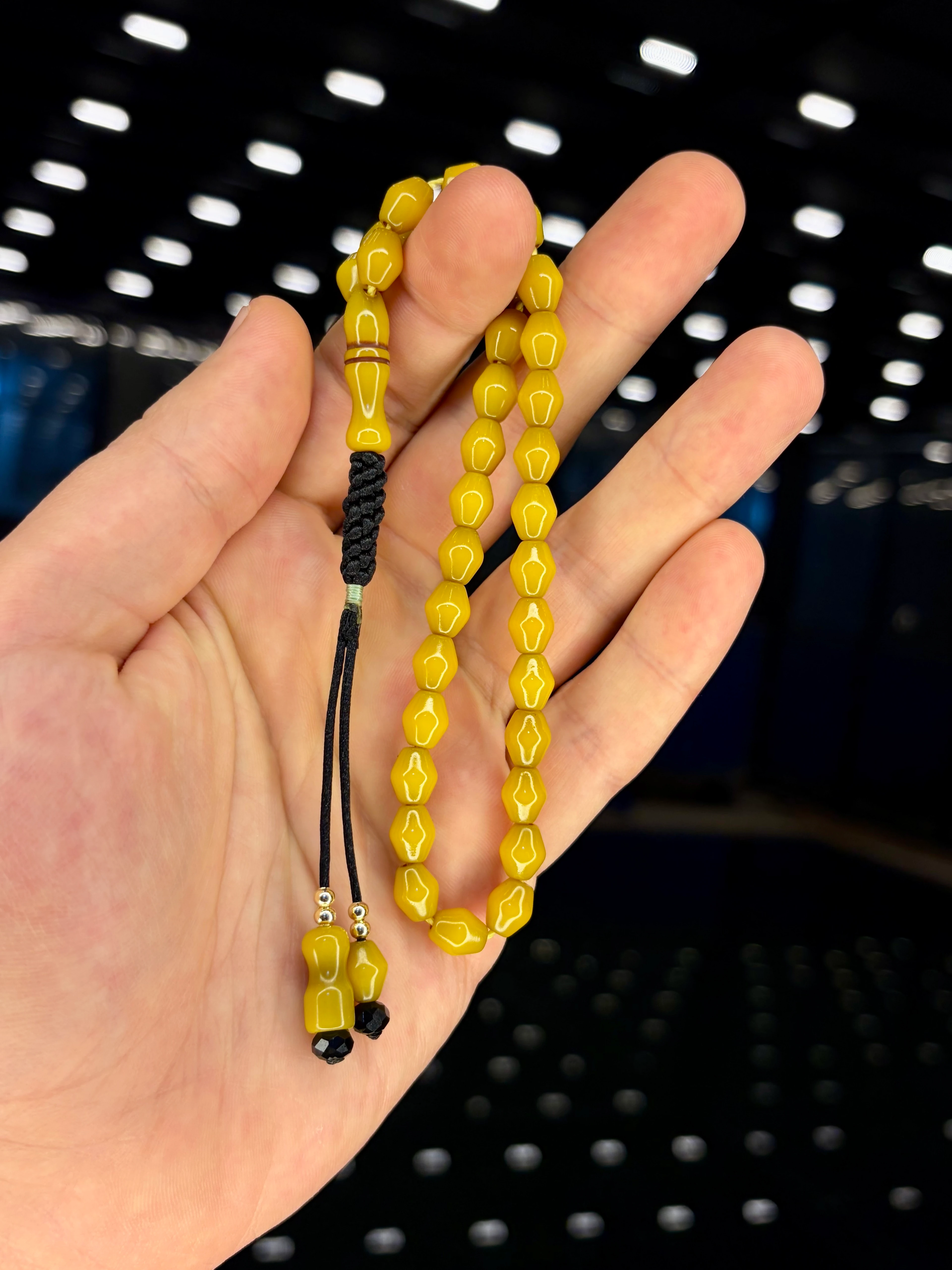 EL İŞÇİLİĞİ ÖRGÜLÜ PAŞA FASETA KESİM SIKMA KEHRİBAR TESBİH