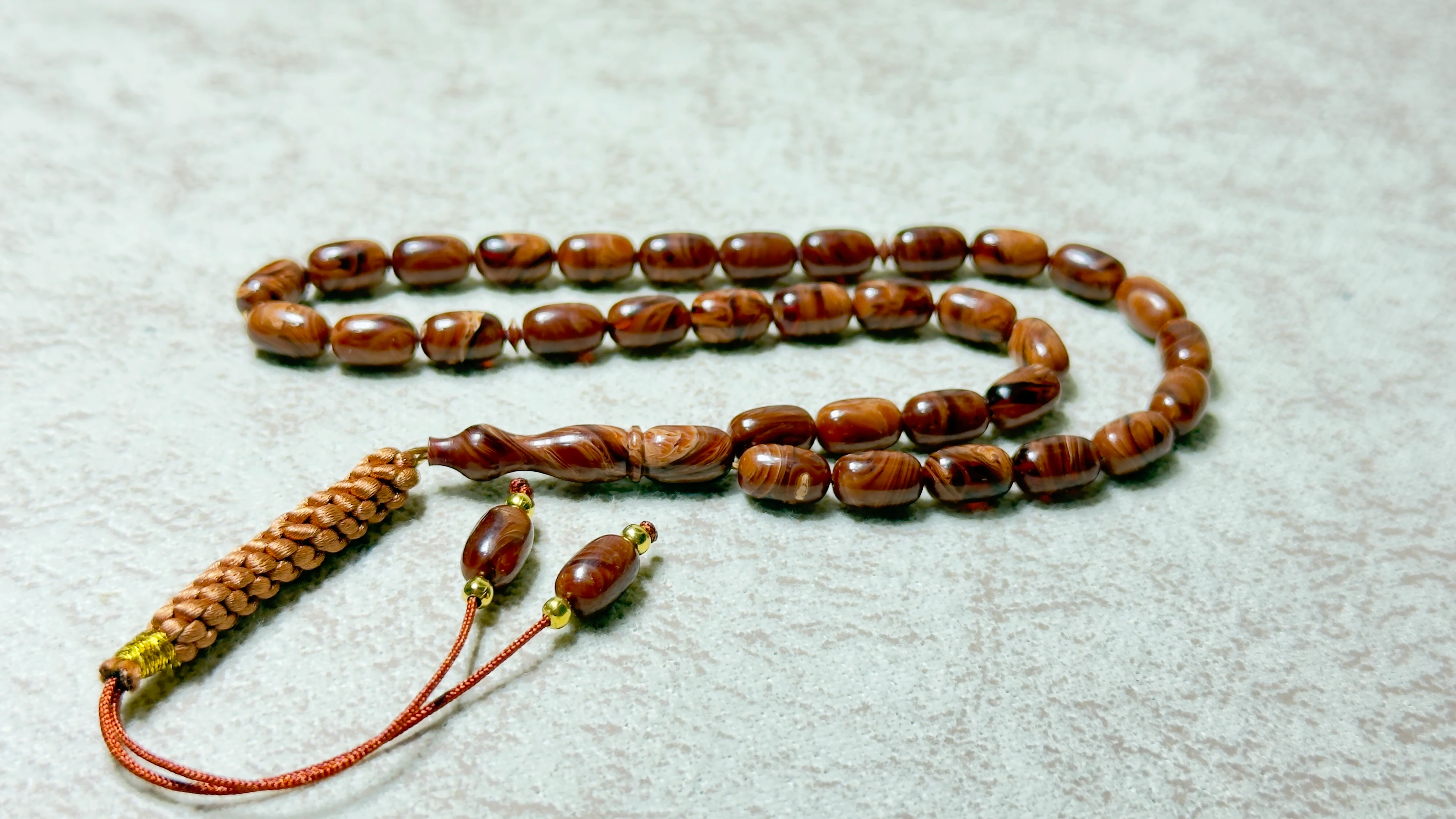 EL İŞÇİLİĞİ ÖRGÜLÜ KAPSÜL KESİM SIKMA KEHRİBAR TESBİH