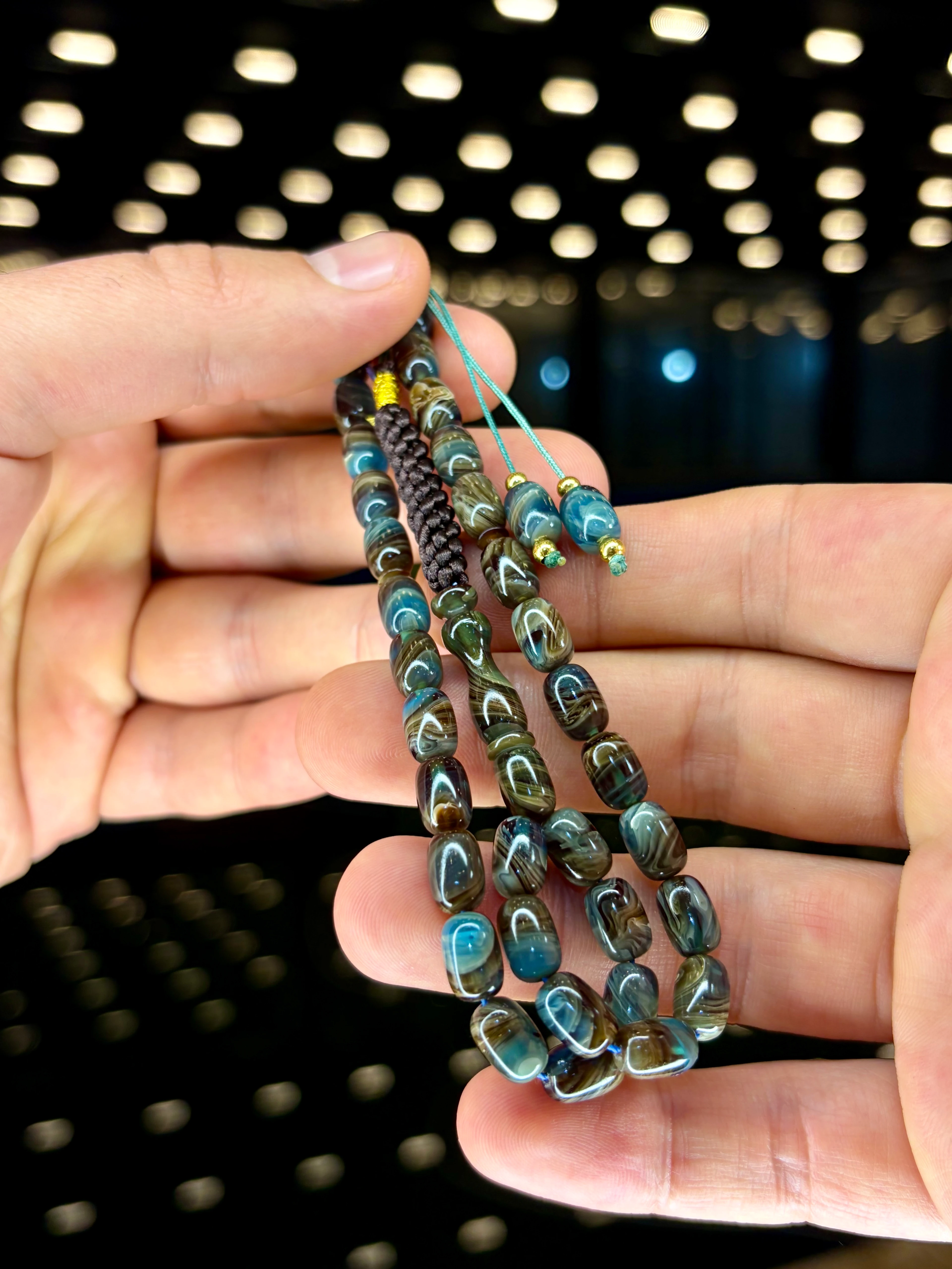 EL İŞÇİLİĞİ ÖRGÜLÜ KAPSÜL KESİM SIKMA KEHRİBAR TESBİH