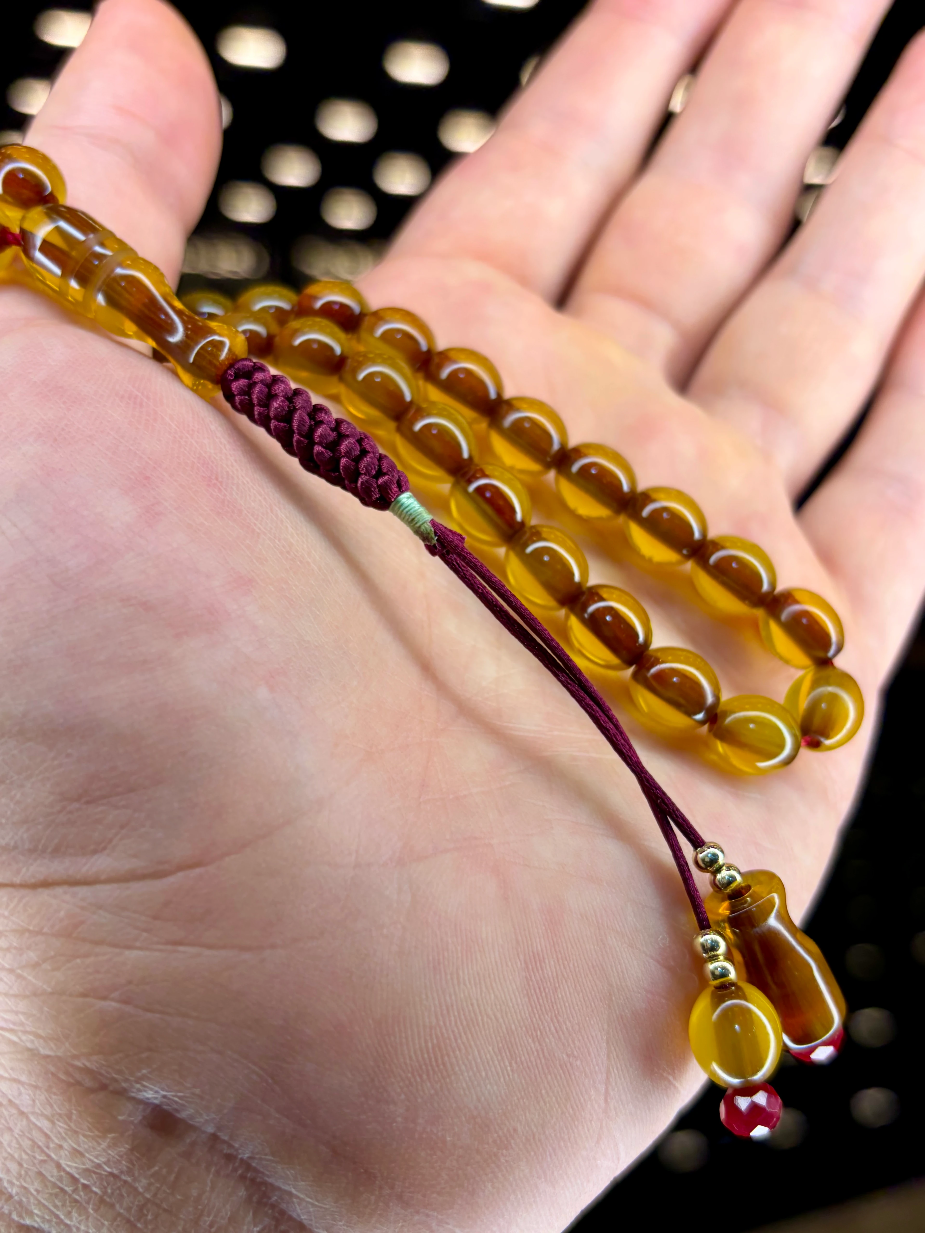 EL İŞÇİLİĞİ ÖRGÜLÜ KÜRE KESİM SIKMA KEHRİBAR TESBİH