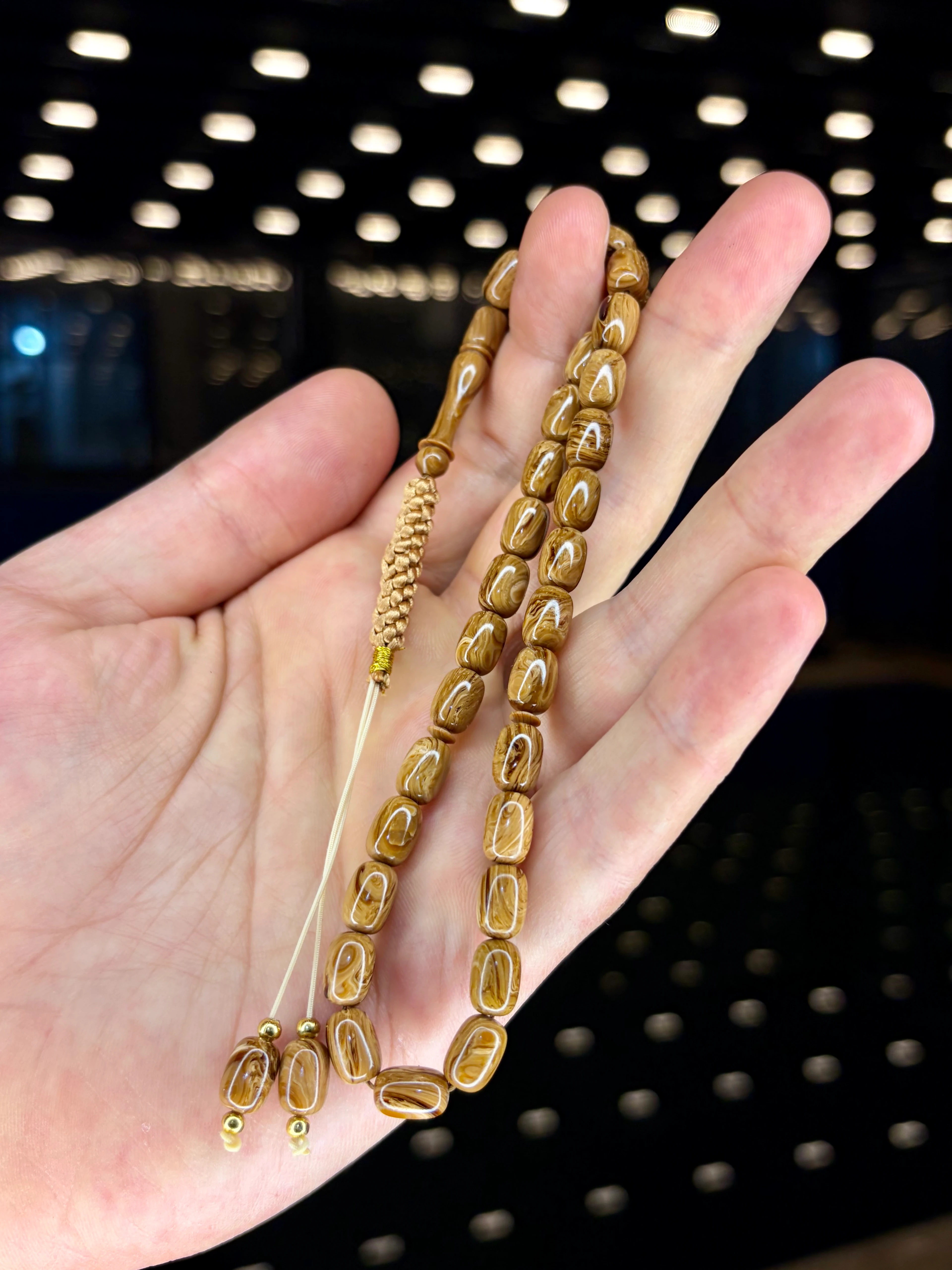 EL İŞÇİLİĞİ ÖRGÜLÜ KAPSÜL KESİM SIKMA KEHRİBAR TESBİH 