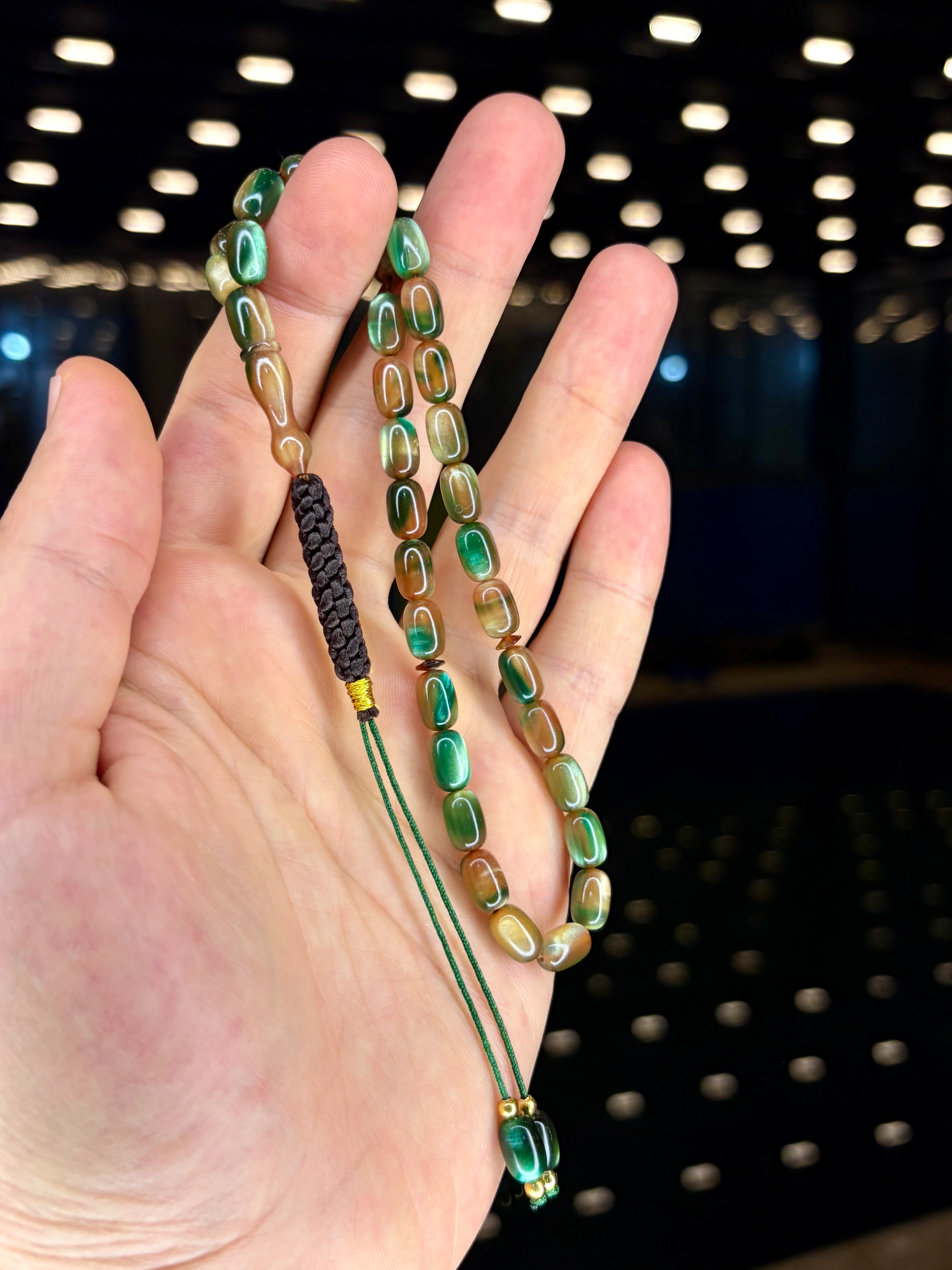 EL İŞÇİLİĞİ ÖRGÜLÜ KAPSÜL KESİM SIKMA KEHRİBAR TESBİH