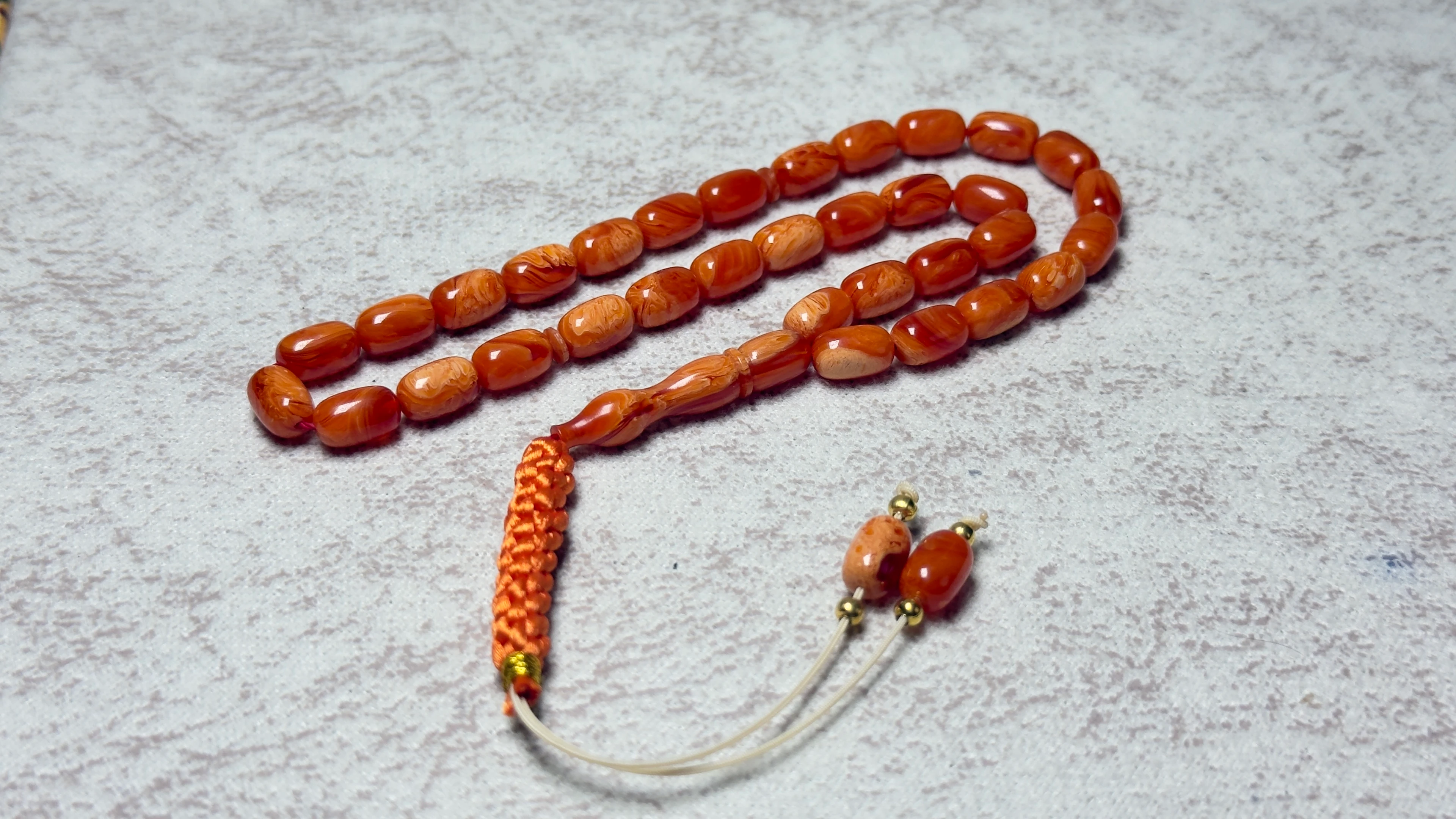 EL İŞÇİLİĞİ ÖRGÜLÜ KAPSÜL KESİM SIKMA KEHRİBAR TESBİH