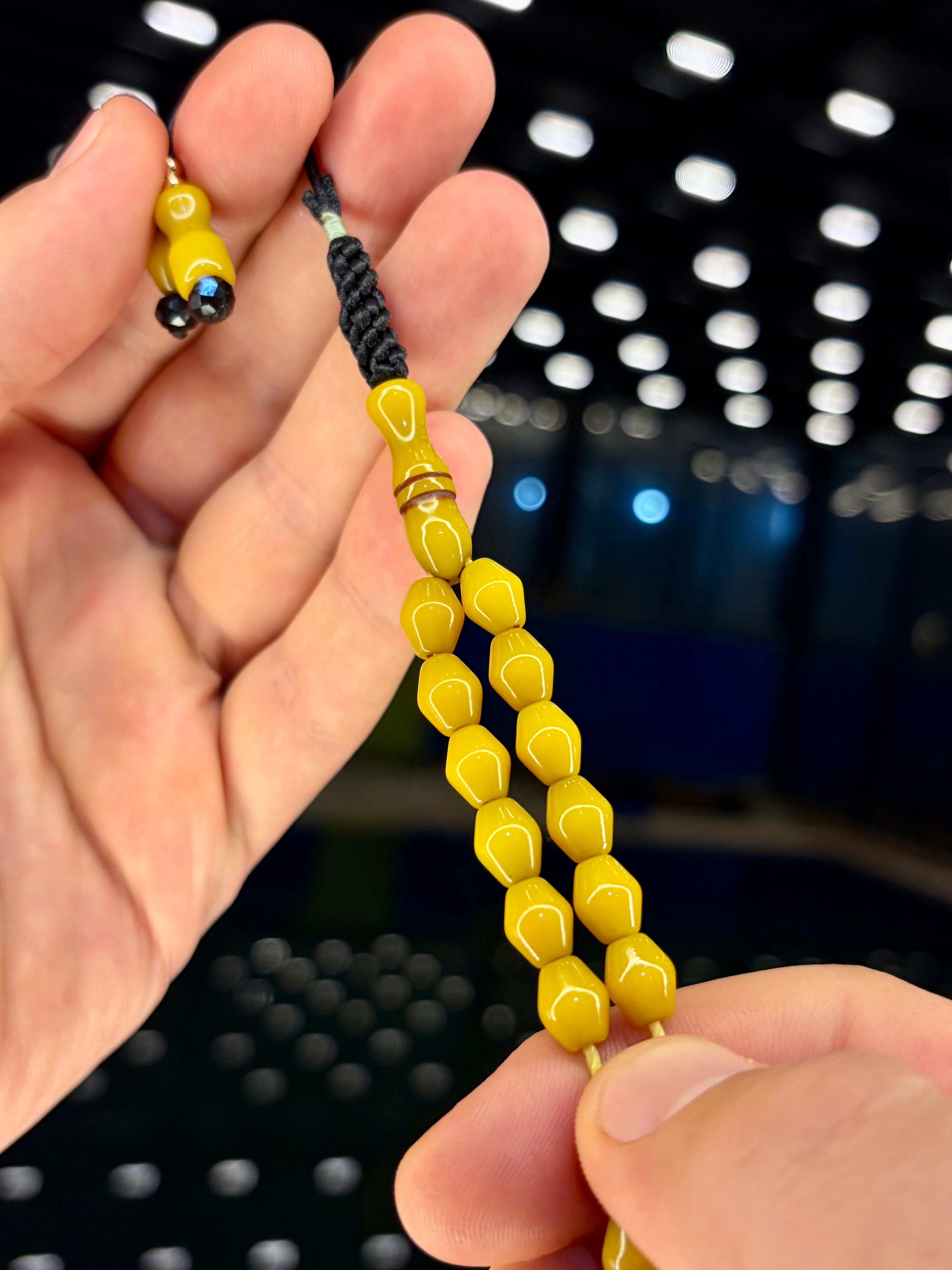 EL İŞÇİLİĞİ ÖRGÜLÜ PAŞA FASETA KESİM SIKMA KEHRİBAR TESBİH