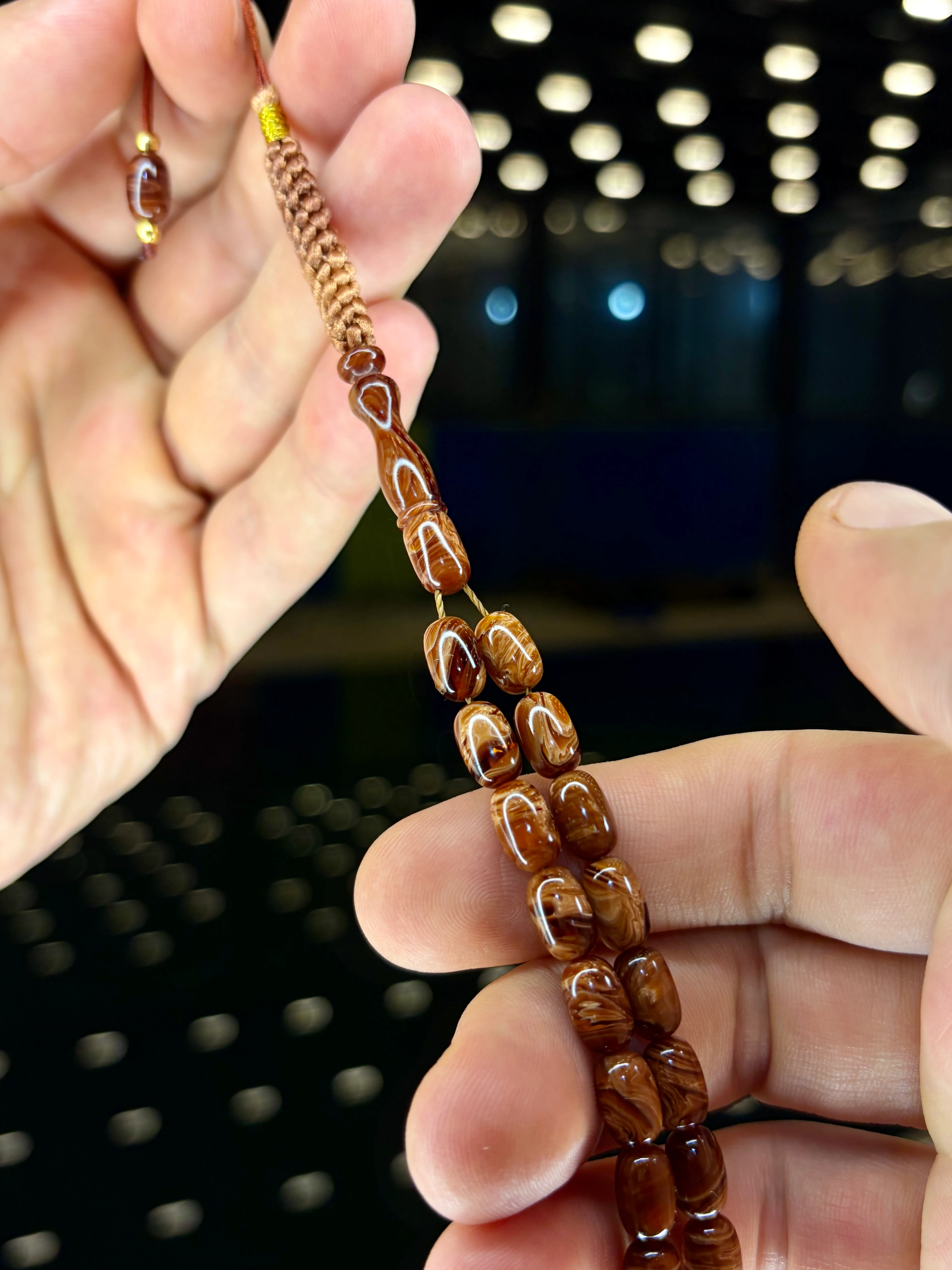 EL İŞÇİLİĞİ ÖRGÜLÜ KAPSÜL KESİM SIKMA KEHRİBAR TESBİH 