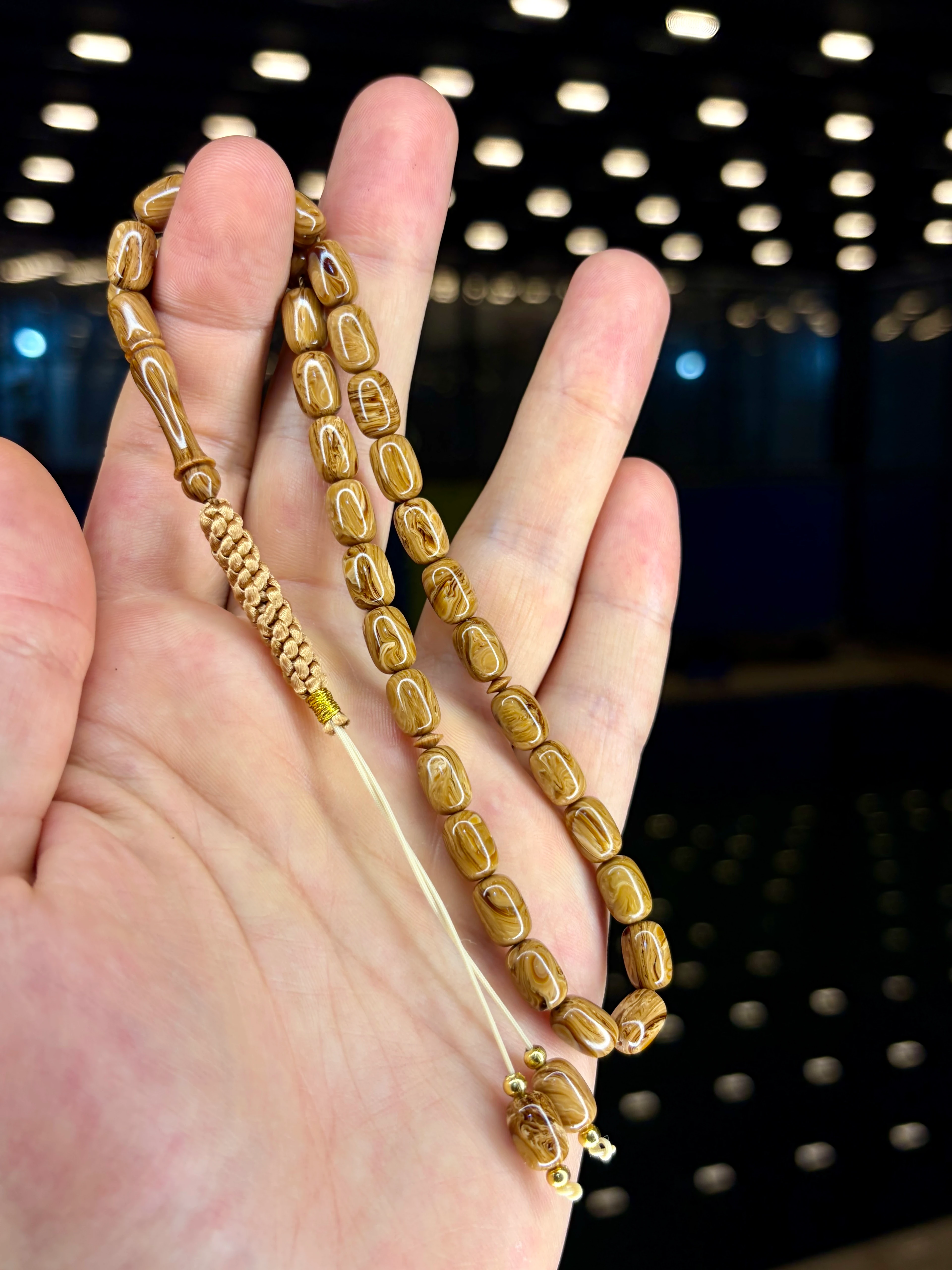 EL İŞÇİLİĞİ ÖRGÜLÜ KAPSÜL KESİM SIKMA KEHRİBAR TESBİH 