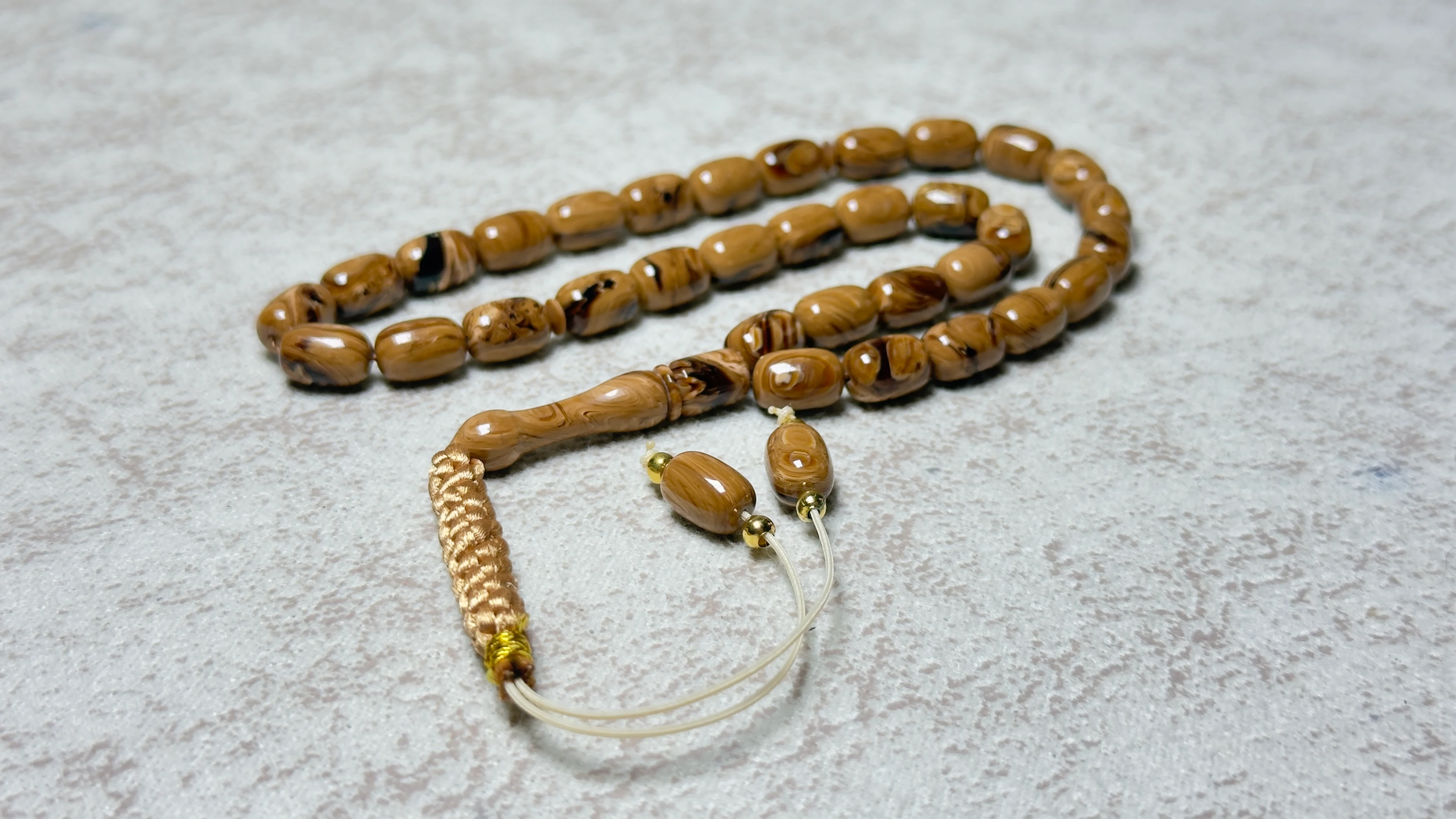 EL İŞÇİLİĞİ ÖRGÜLÜ KAPSÜL KESİM SIKMA KEHRİBAR TESBİH