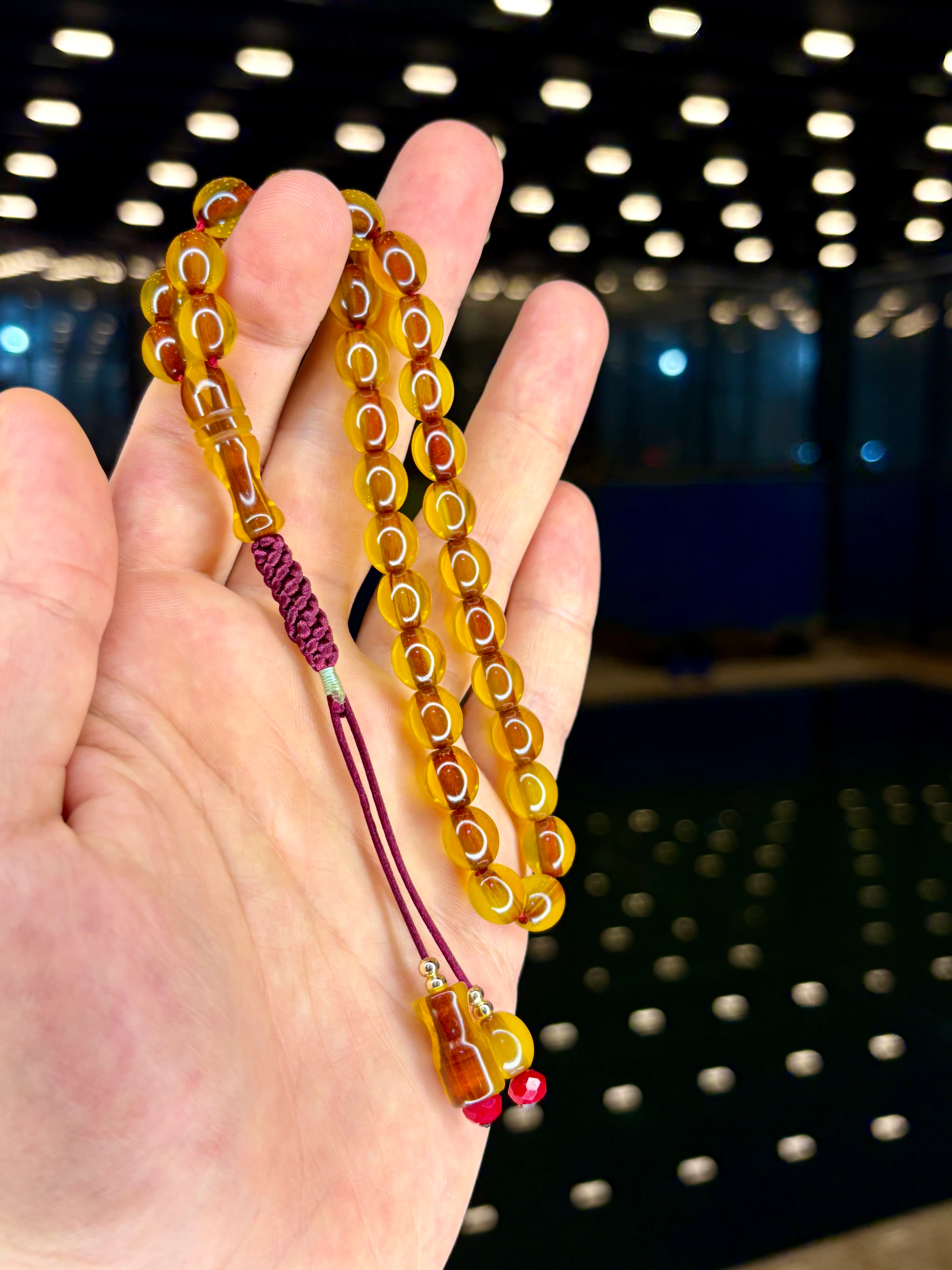 EL İŞÇİLİĞİ ÖRGÜLÜ KÜRE KESİM SIKMA KEHRİBAR TESBİH