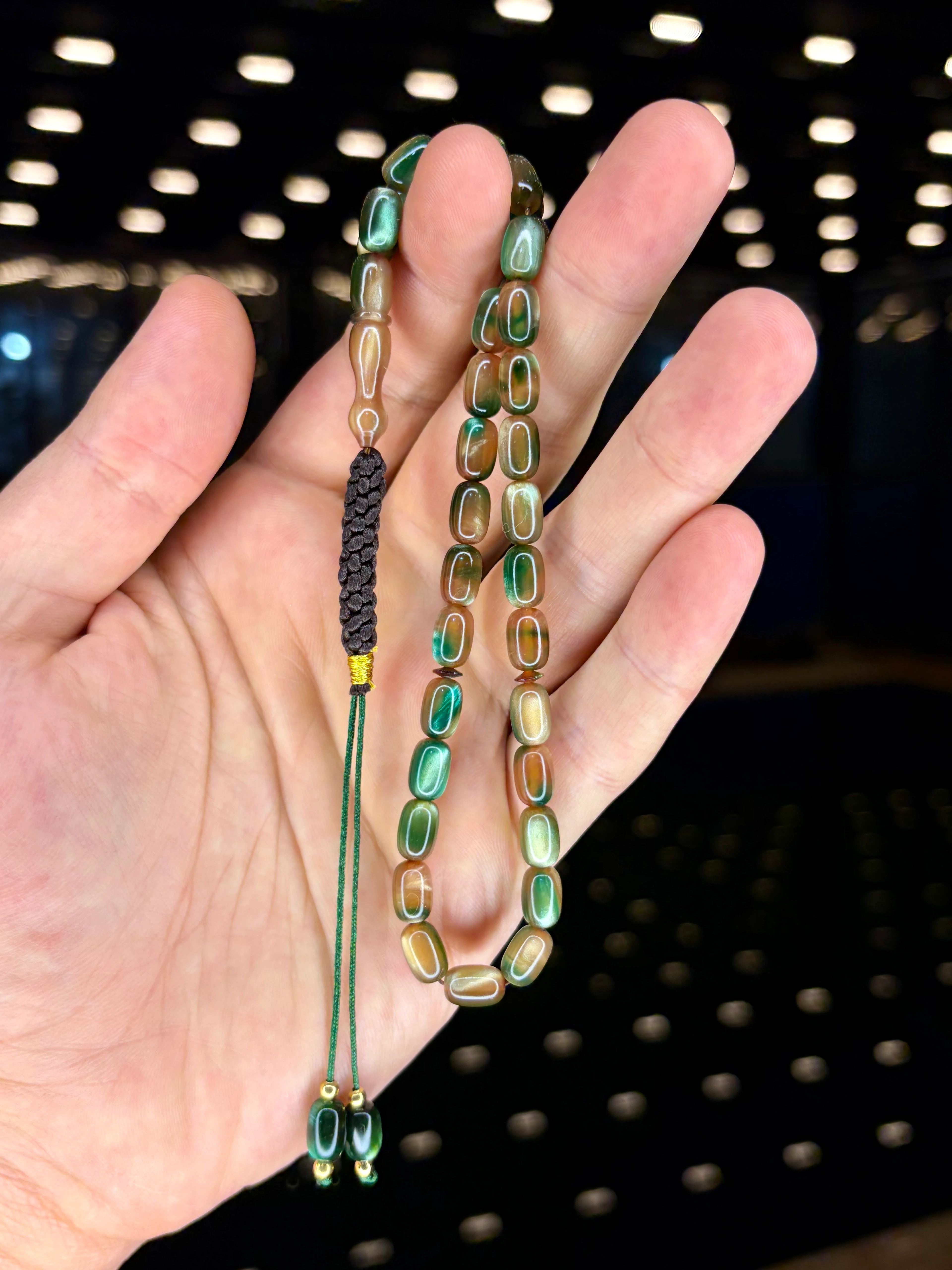 EL İŞÇİLİĞİ ÖRGÜLÜ KAPSÜL KESİM SIKMA KEHRİBAR TESBİH