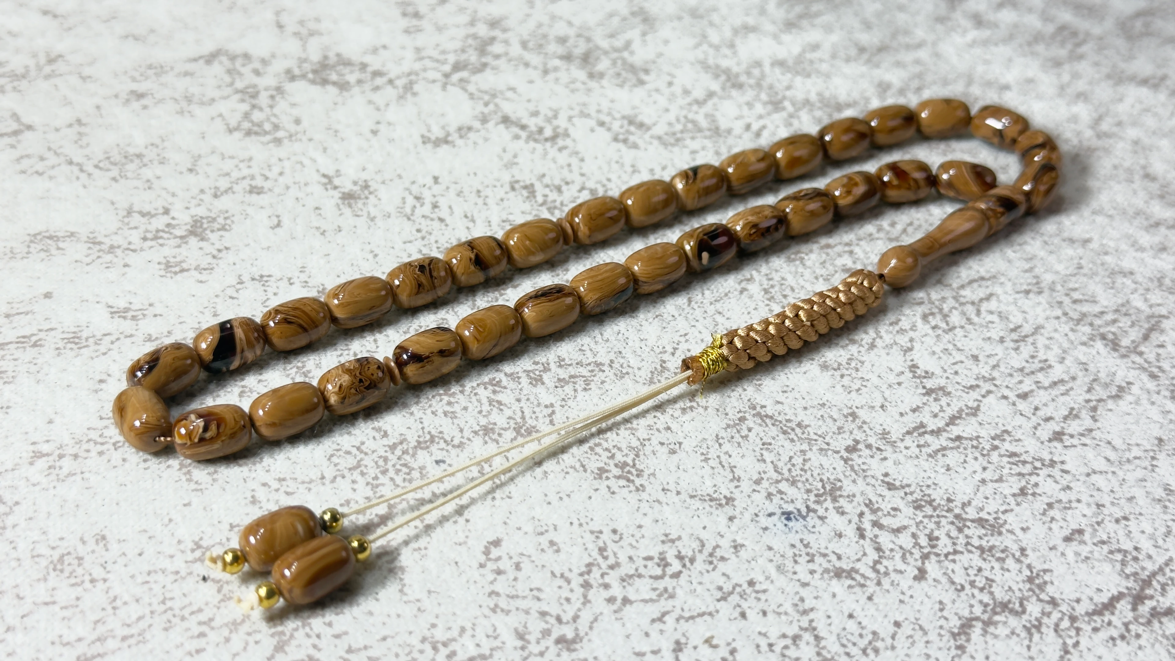 EL İŞÇİLİĞİ ÖRGÜLÜ KAPSÜL KESİM SIKMA KEHRİBAR TESBİH