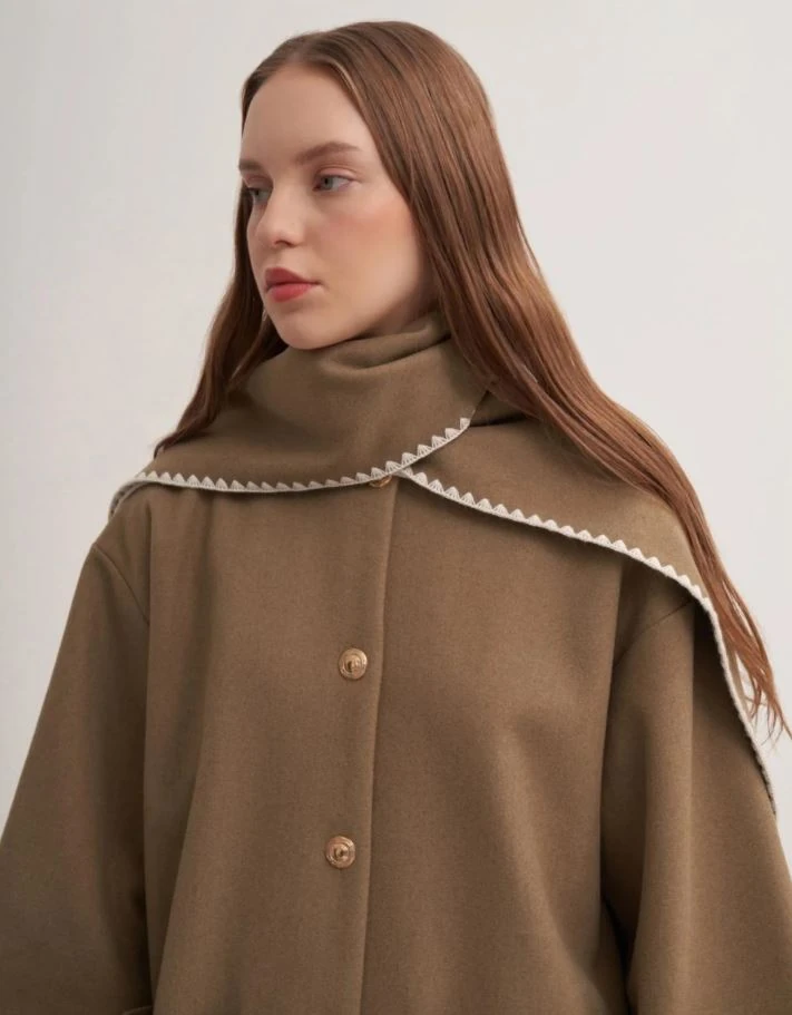 CEYDA Nakışlı Pelerinli Kaşe Kaban - Yağ Yeşili