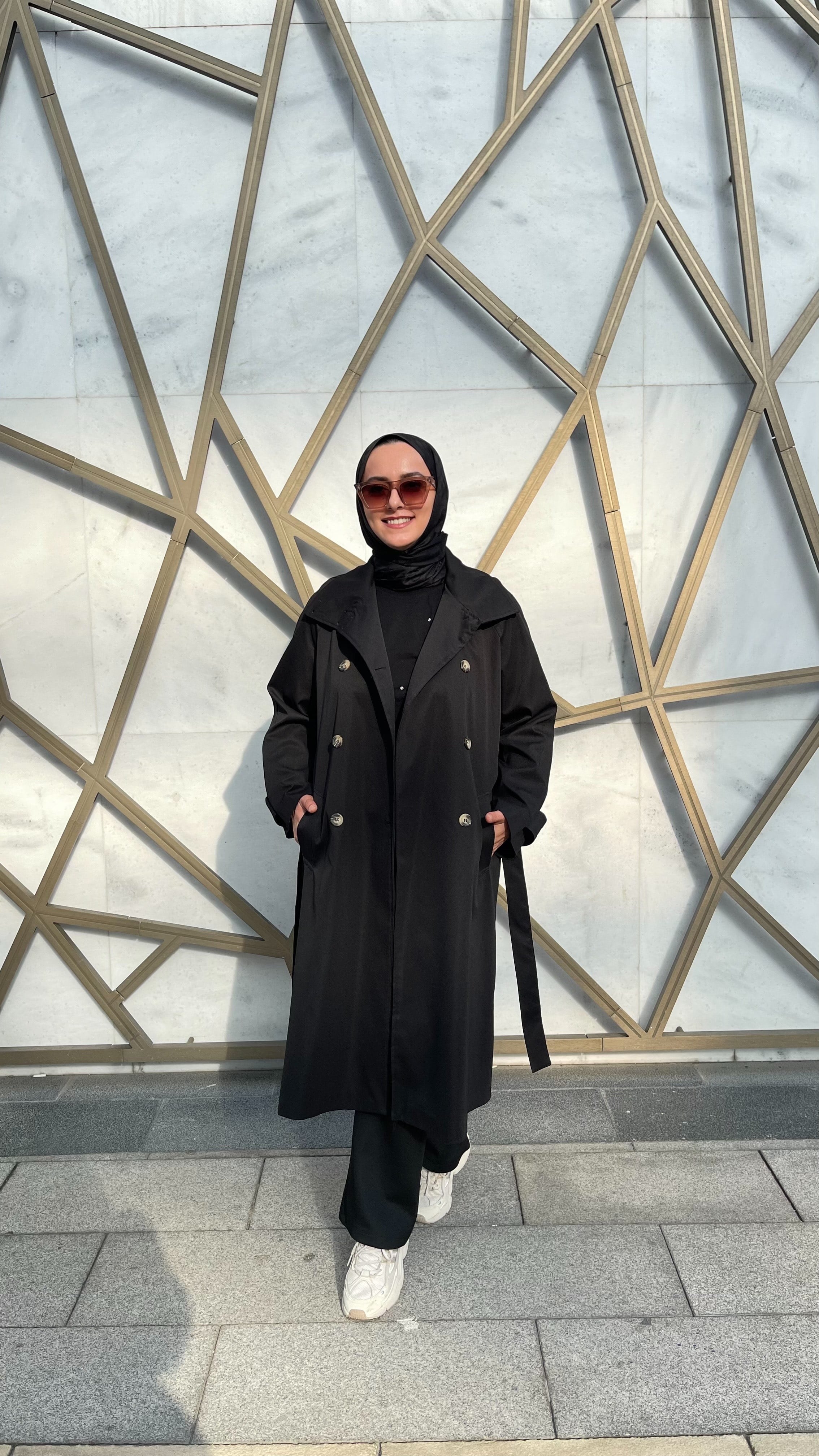 BERRE Astarlı Yaka Detaylı Seyyar Kemerli Uzun Düğmeli Trençkot