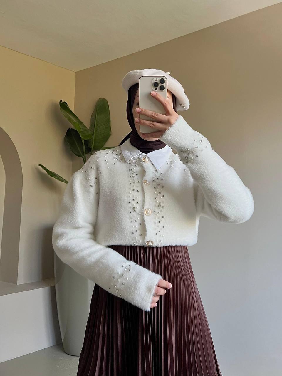 Betül Taşlı İncili Triko Ceket - Beyaz