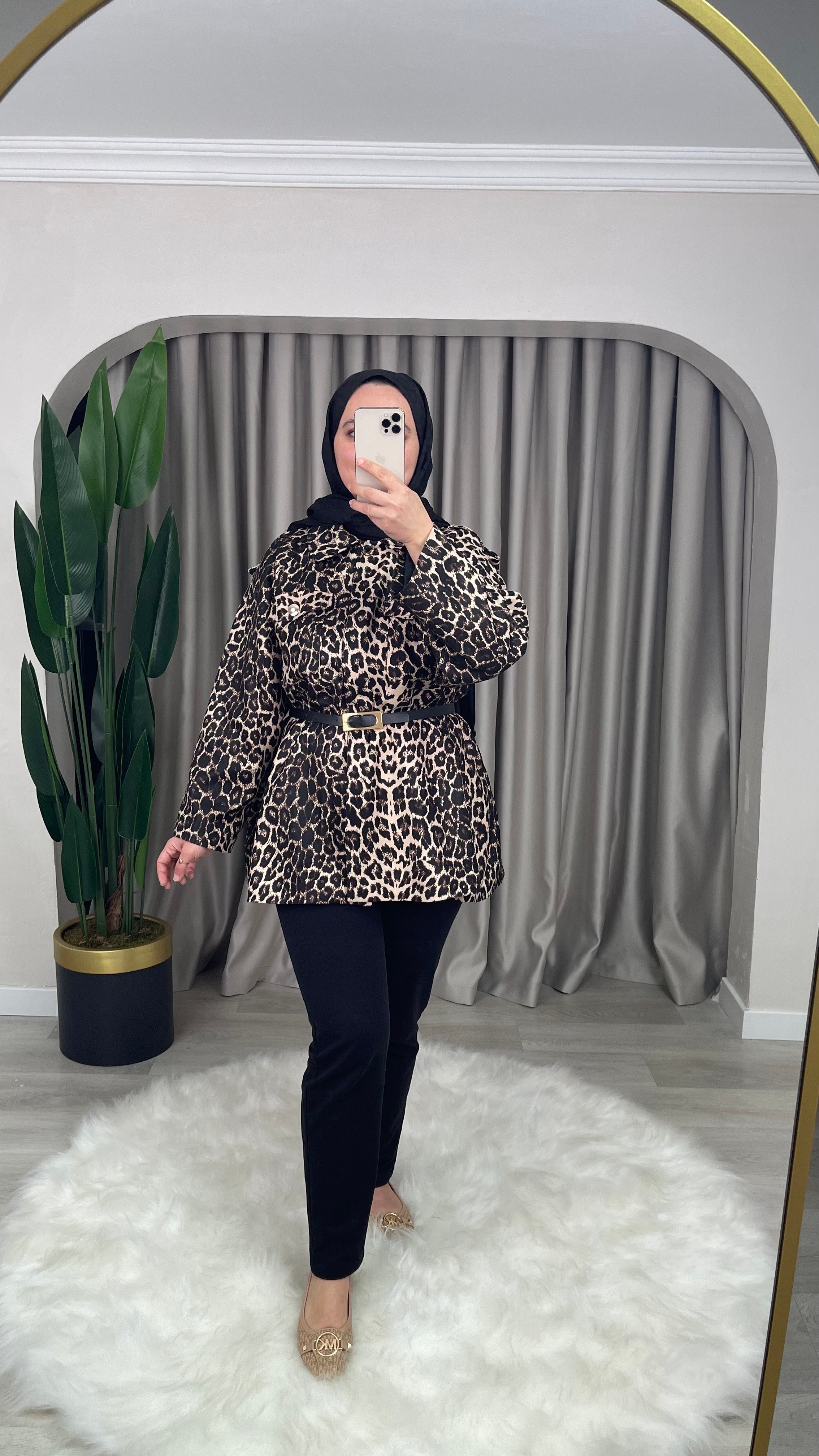 Namur Kemerli Astarlı Leopar Ceket-Bej