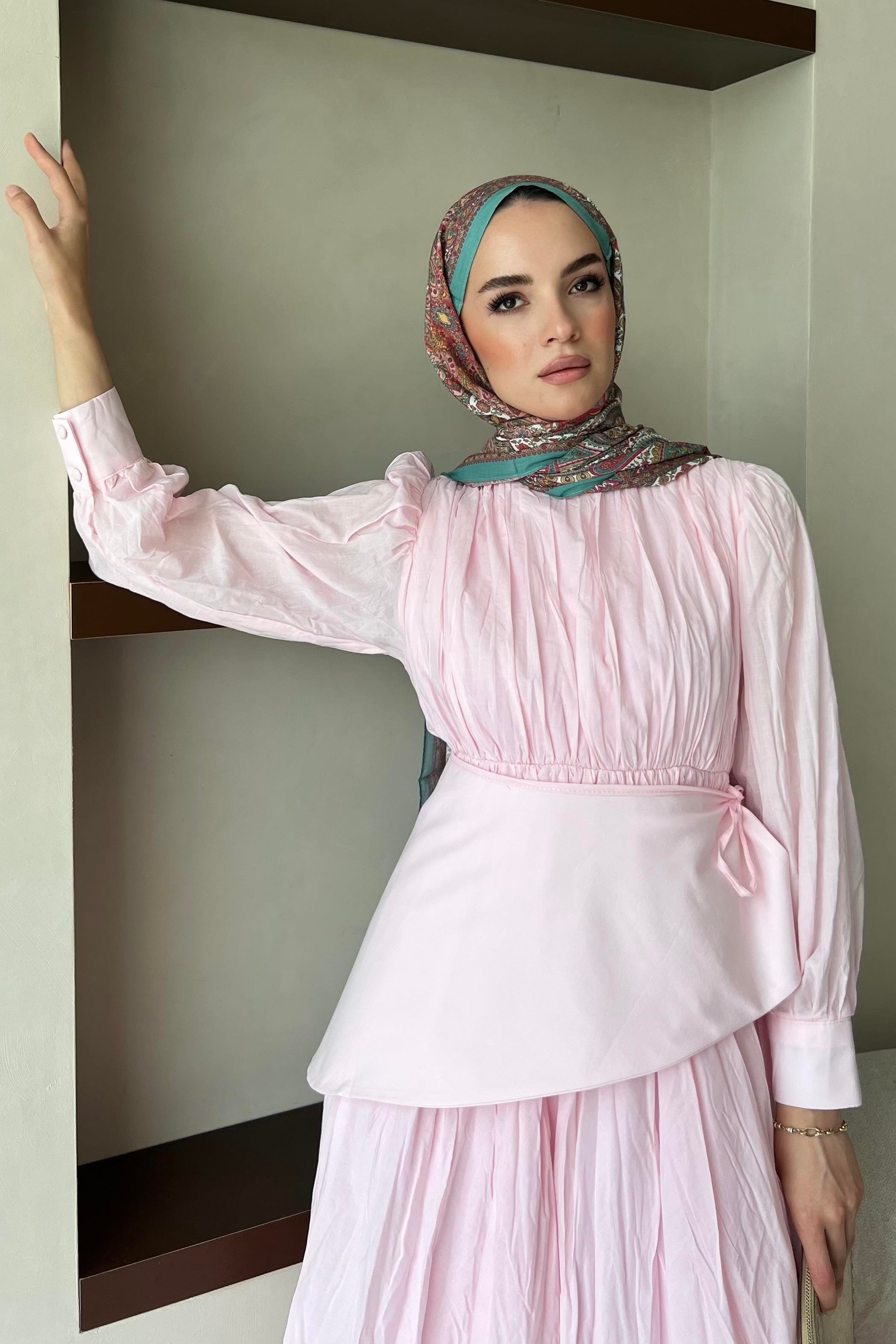 VALERİA Krinkıl Asimetrik Bağlamalı Kraş Uzun Elbise - Pembe