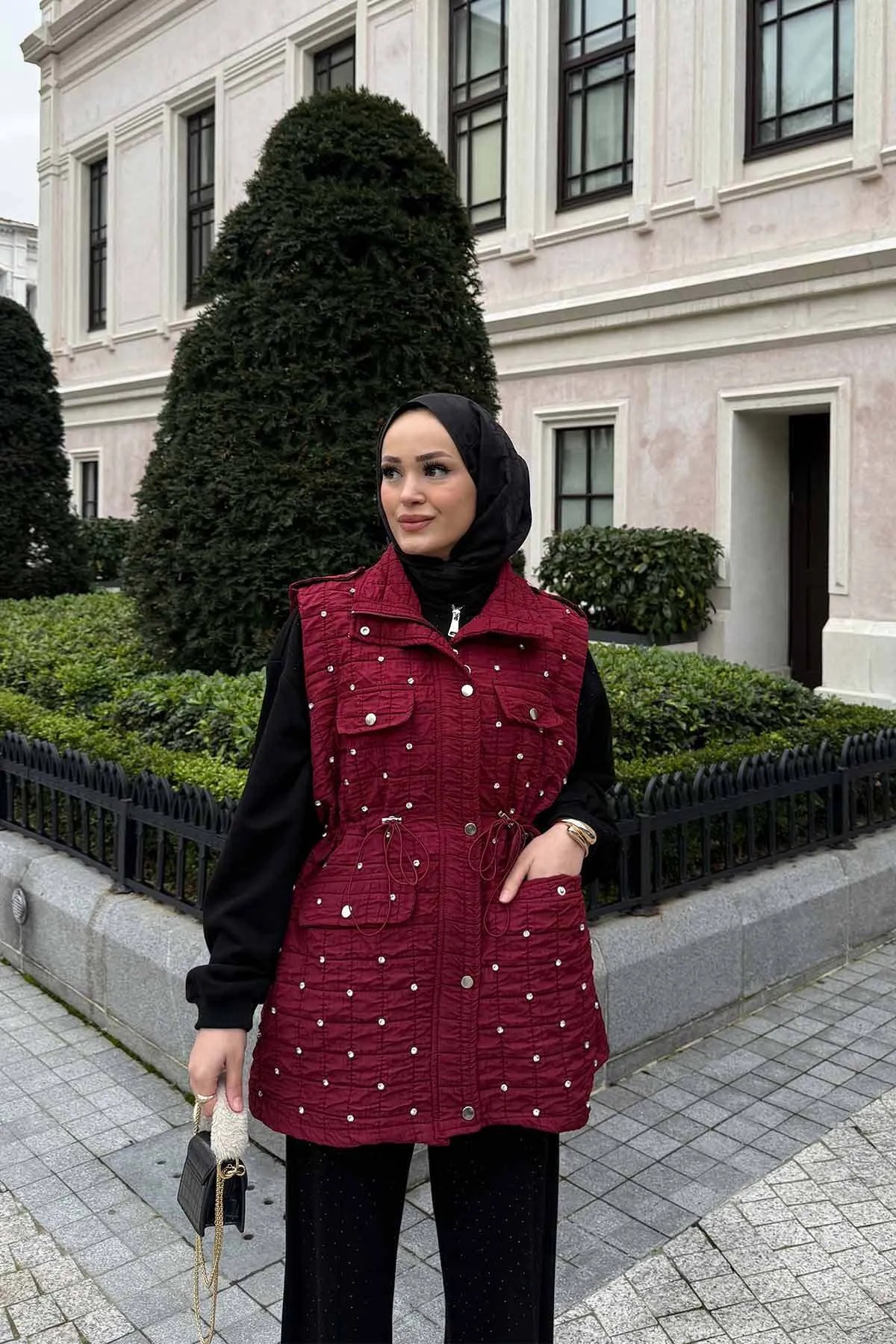 Clara Taşlı Kapitone Yelek 