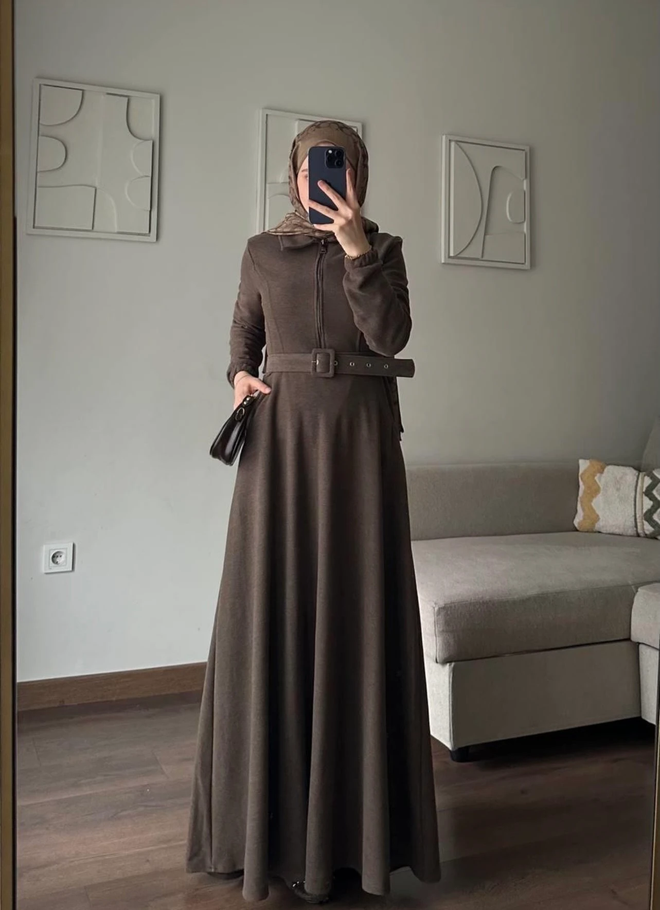 FERİHA Örme Kumaş Fermuarlı Kemerli Uzun Elbise  - Kahverengi