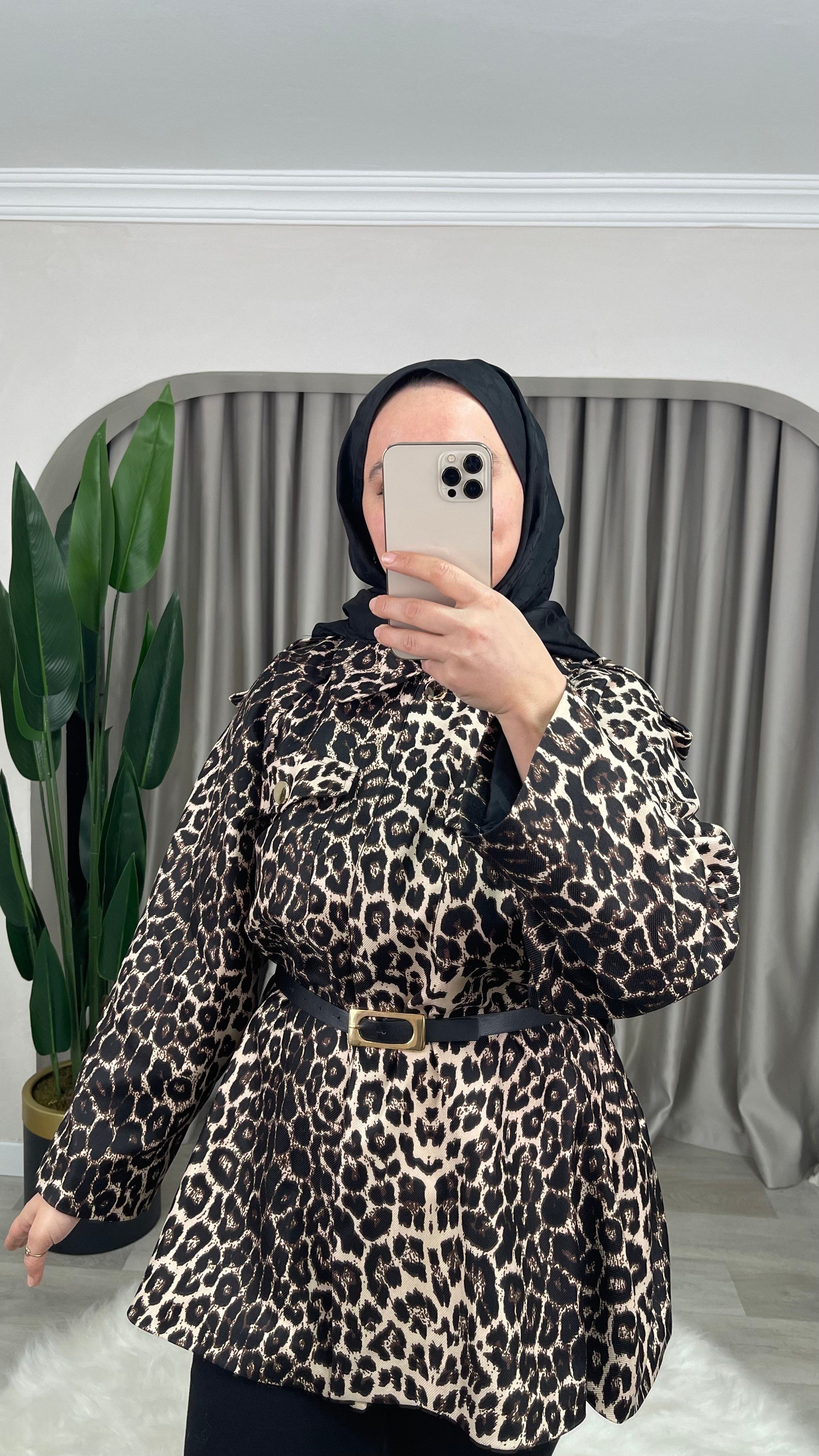 Namur Kemerli Astarlı Leopar Ceket-Bej