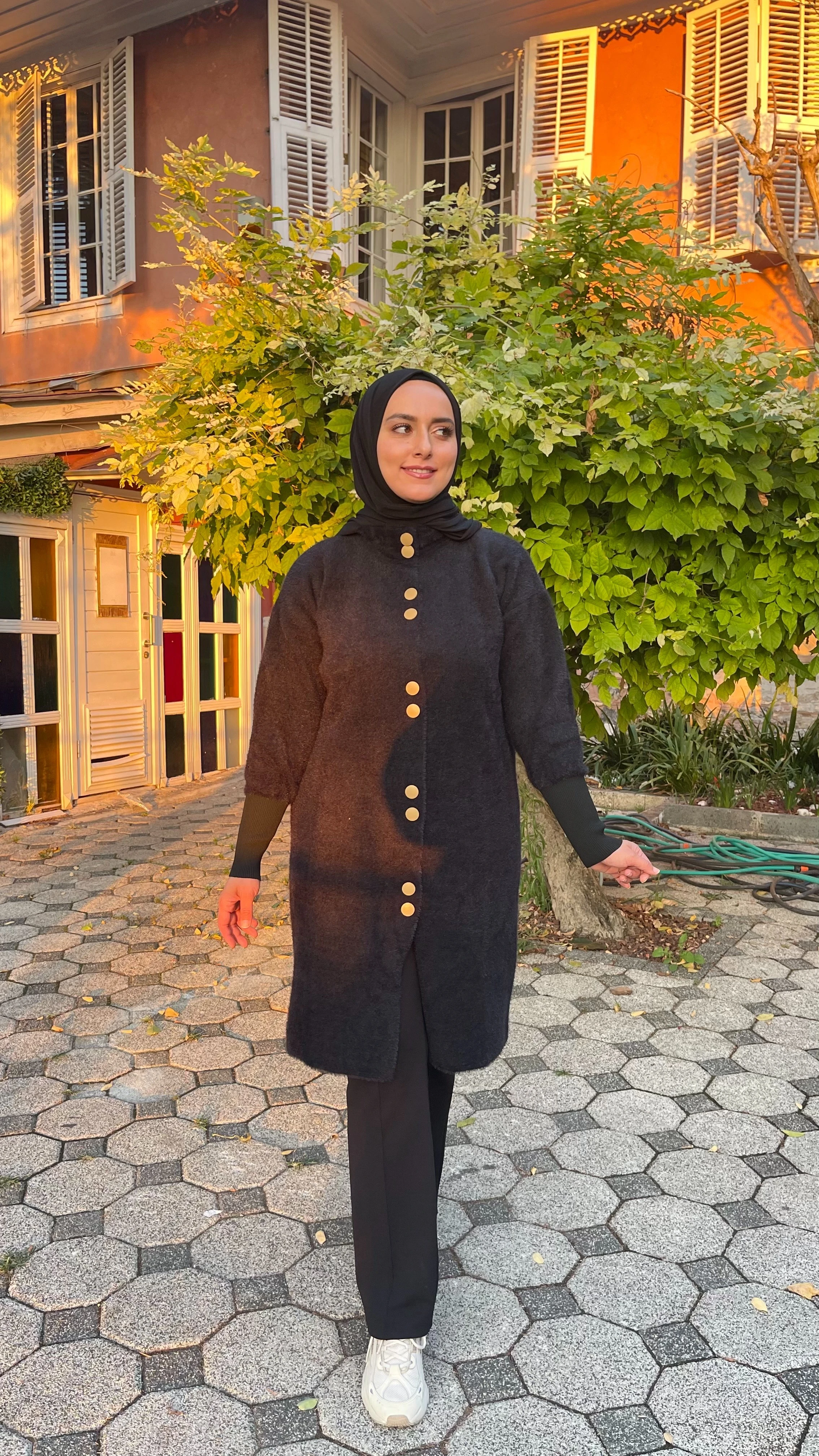 BEGÜM Kadın Uzun Düğmeli Triko Ceket Hırka - Siyah