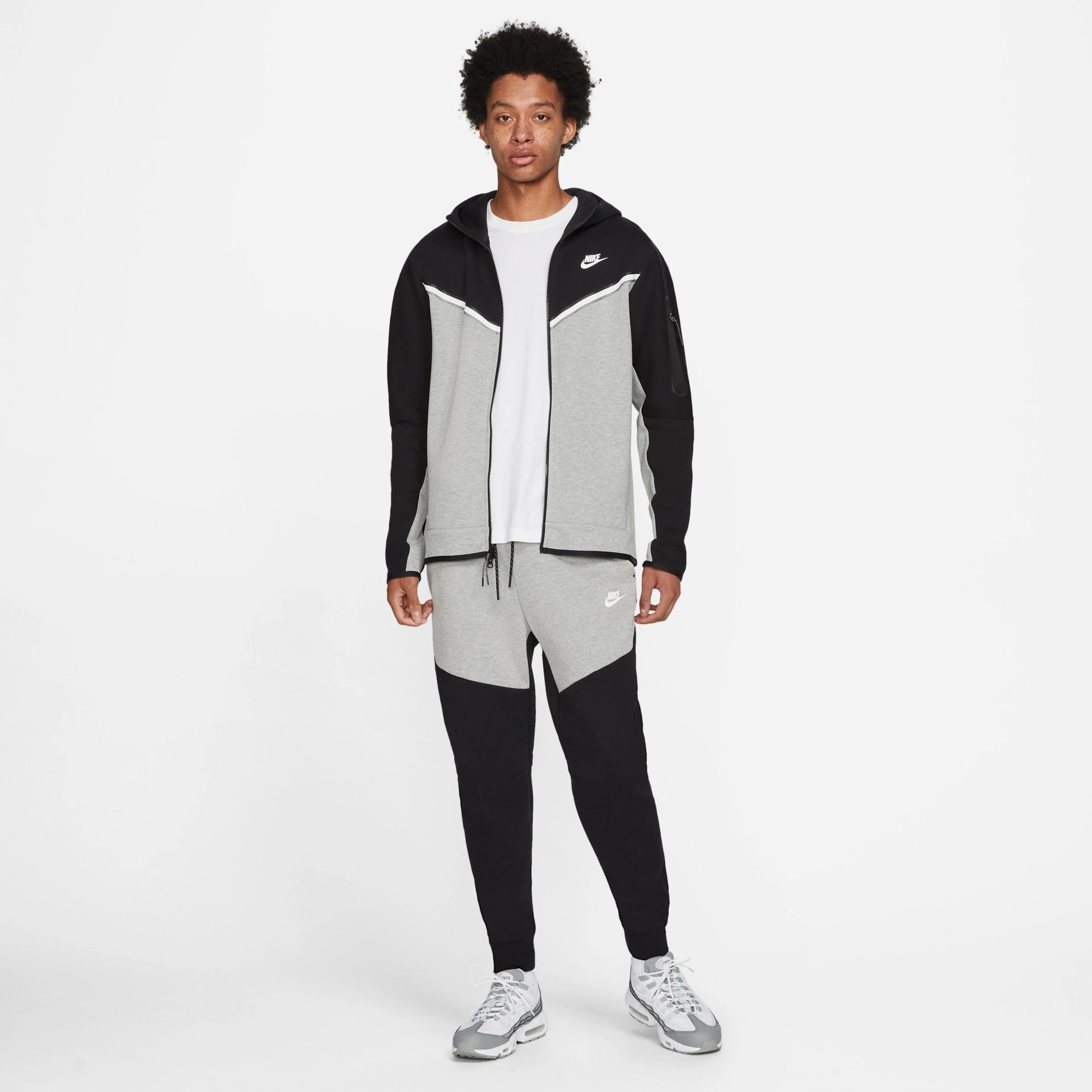 Tech Fleece Joggers - Dark Grey Heather/Black/White