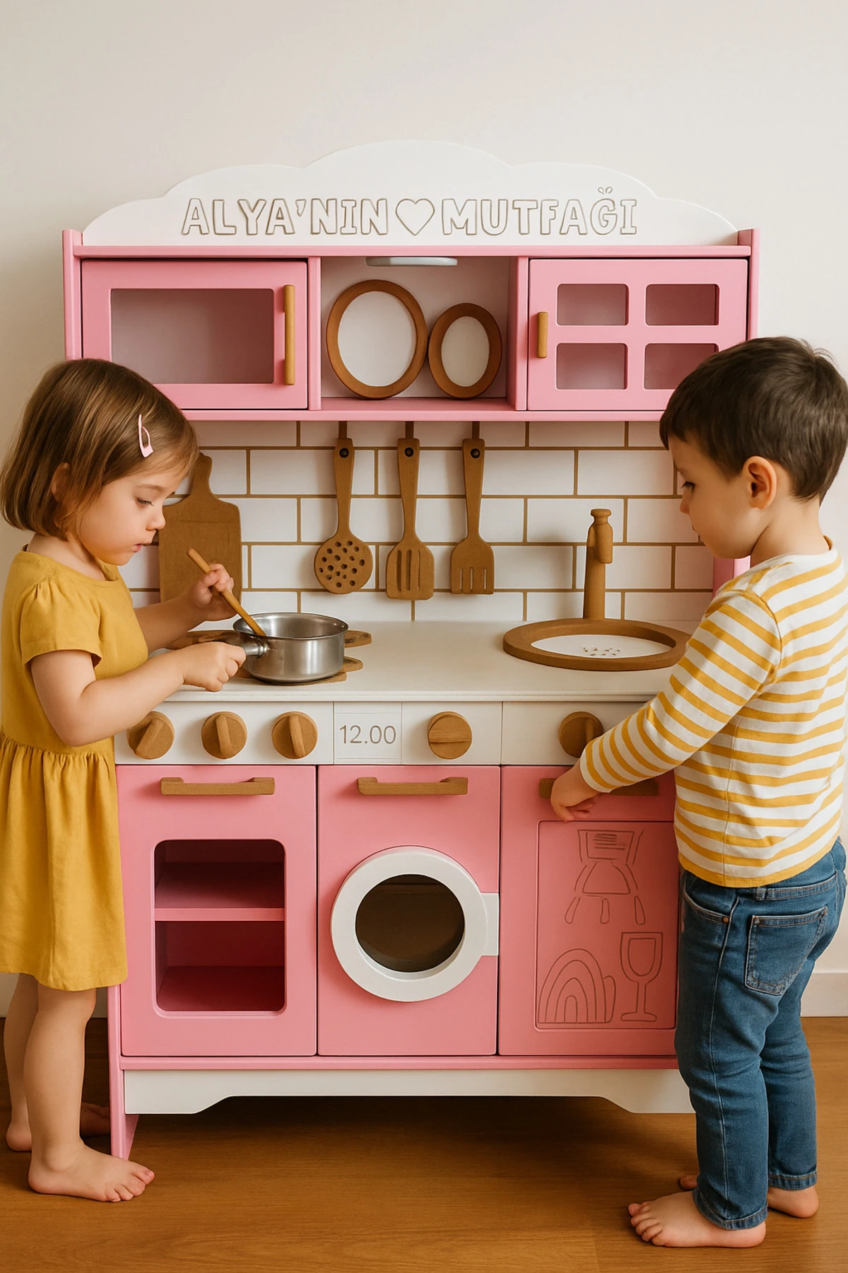 Ahşap Pembe Boyalı İsim Yazılabilir Mutfak 14 Parça Servis Seti Hediyeli