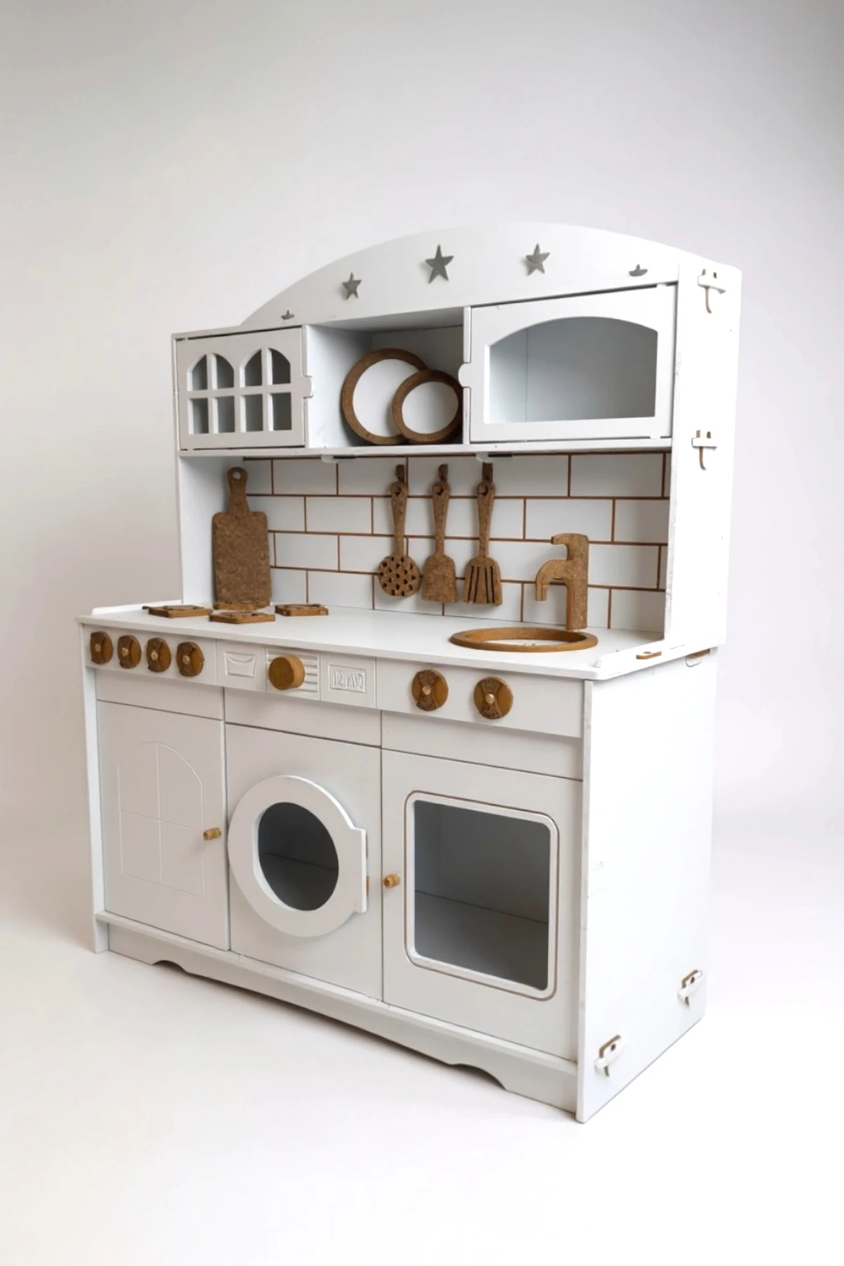 Beyaz Boyalı Ahşap Oyuncak Mutfak Servis Seti