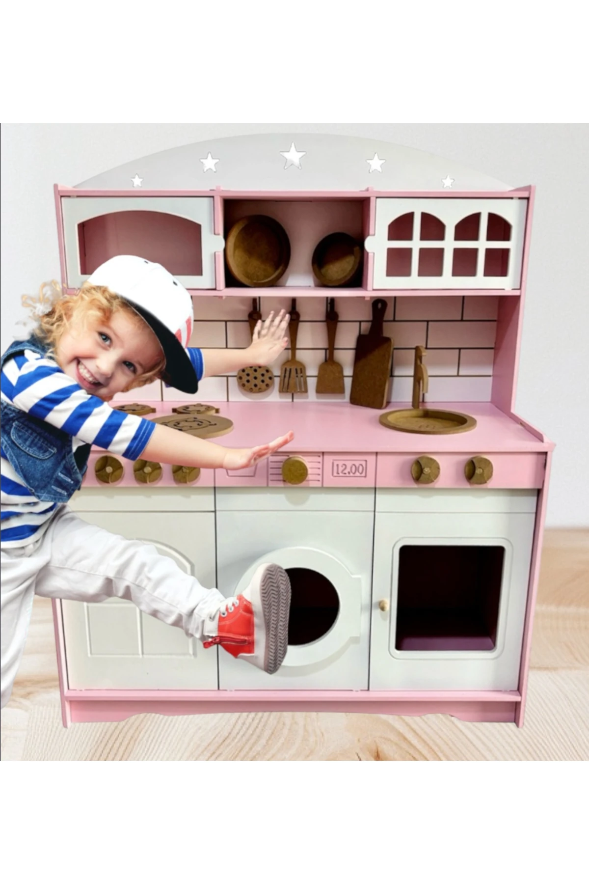 Boyalı Pembe Ahşap Oyuncak Mutfak (Tabak ve Spatula Seti )